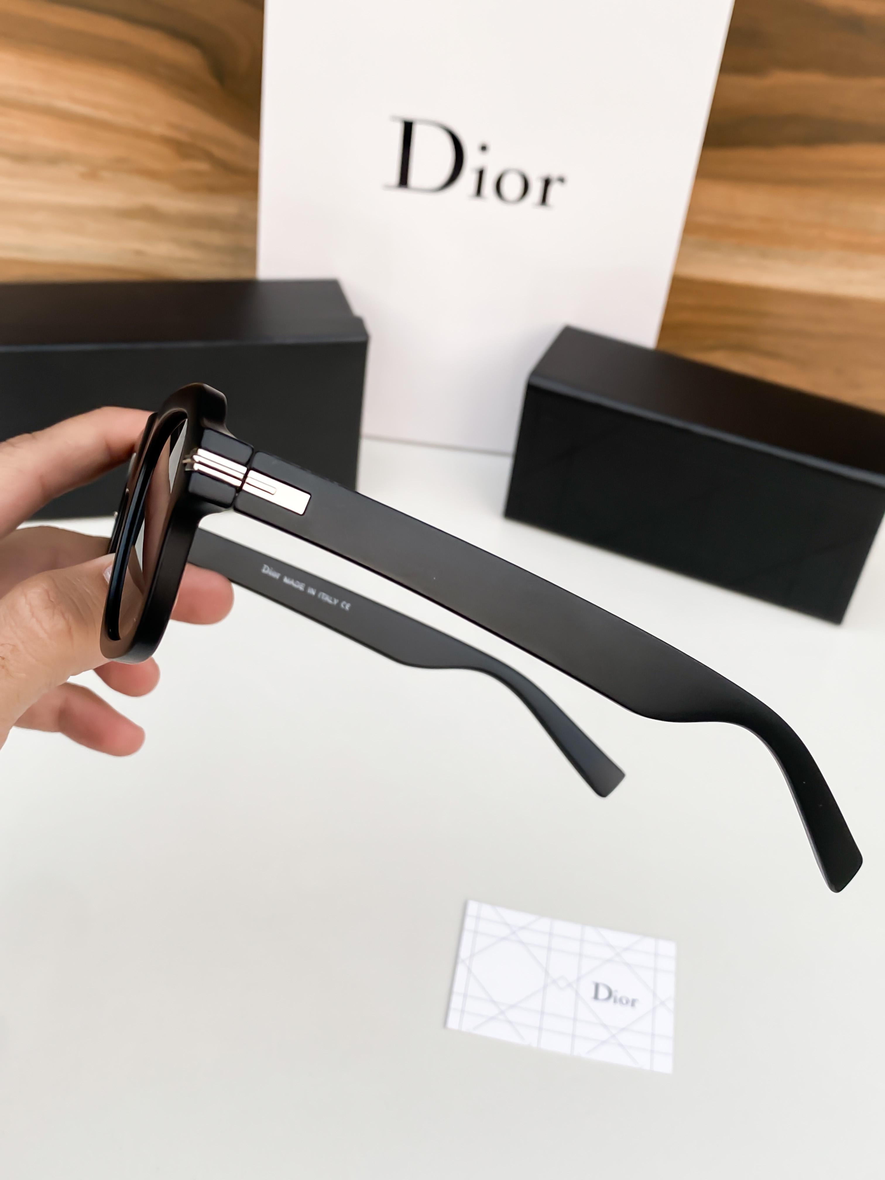 Dio_r 7700