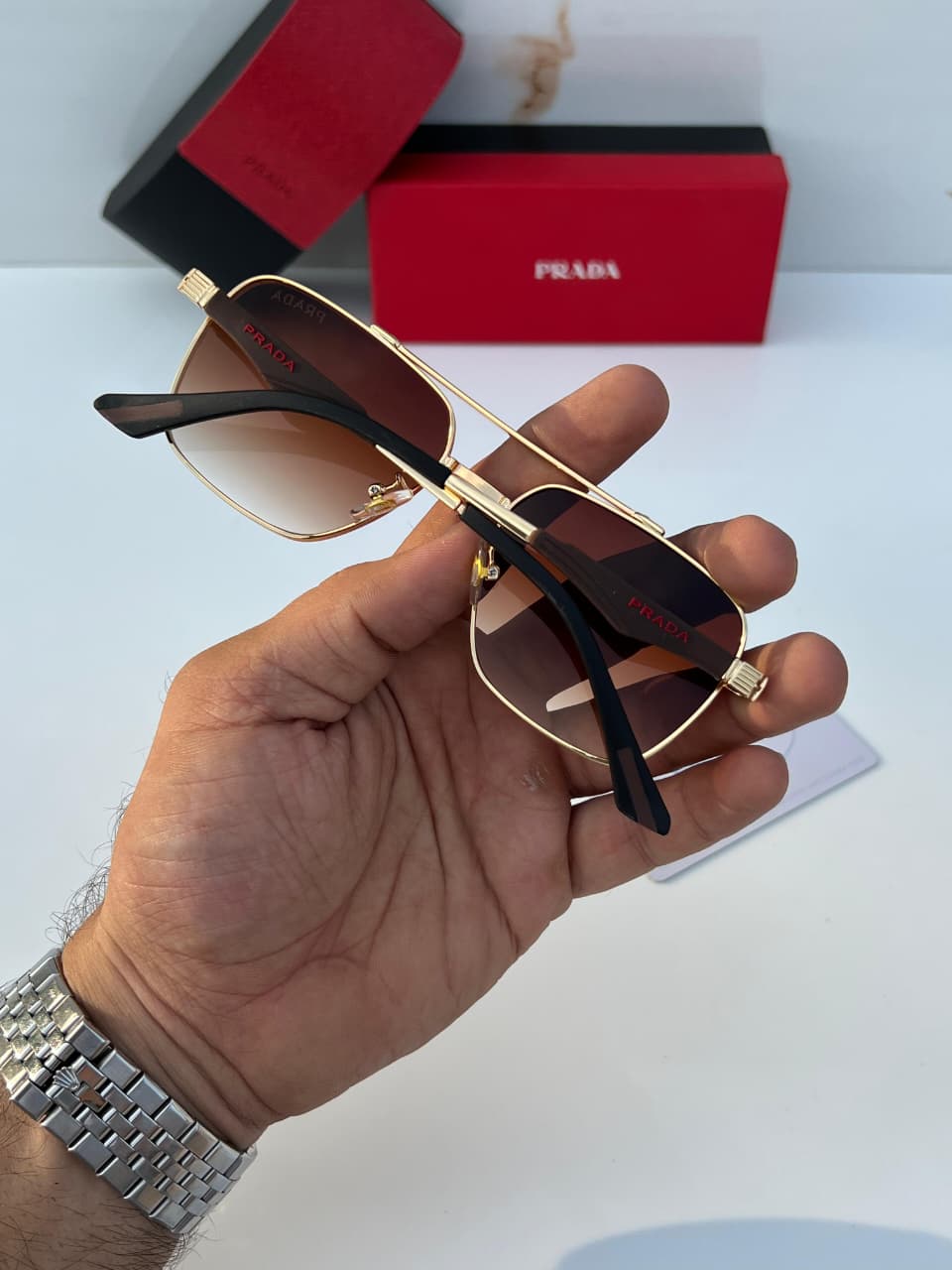Pra_da 3764 gold brown