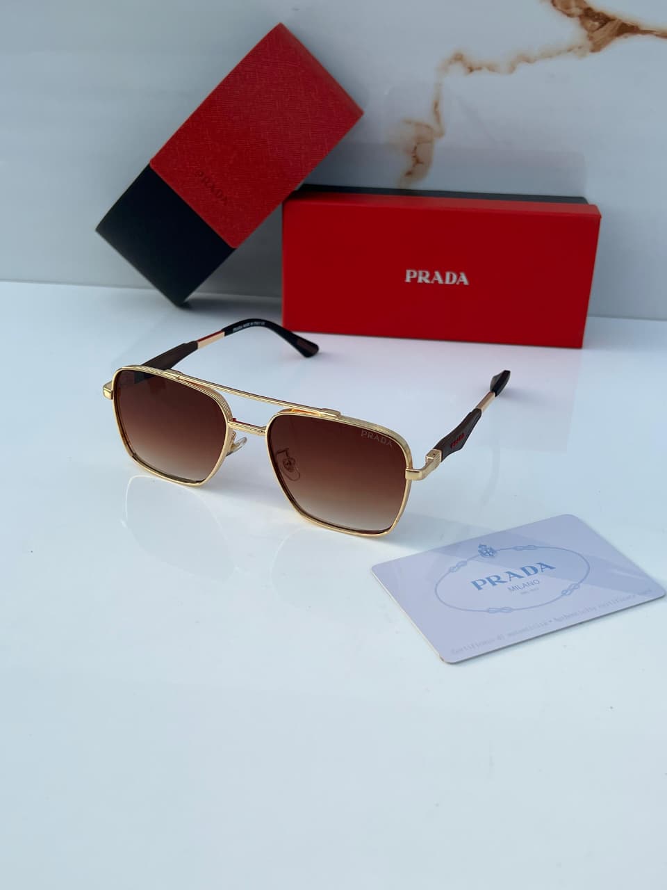 Pra_da 3764 gold brown
