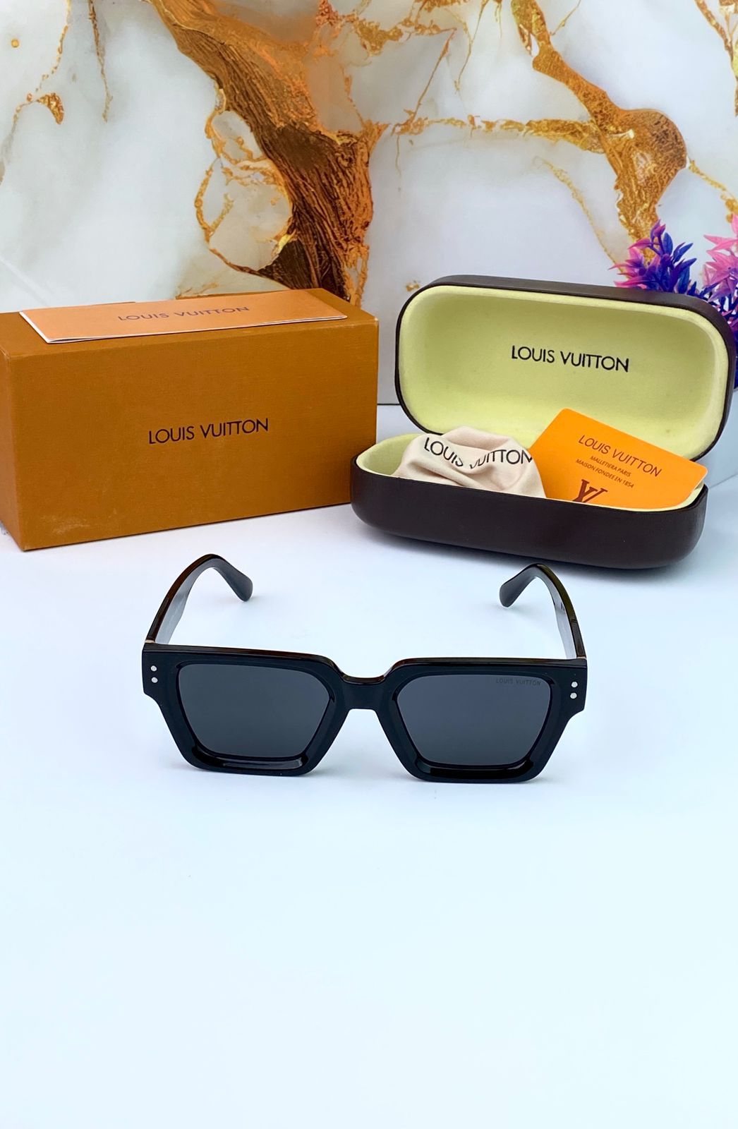 LOU__IS SUNGLASS 7845