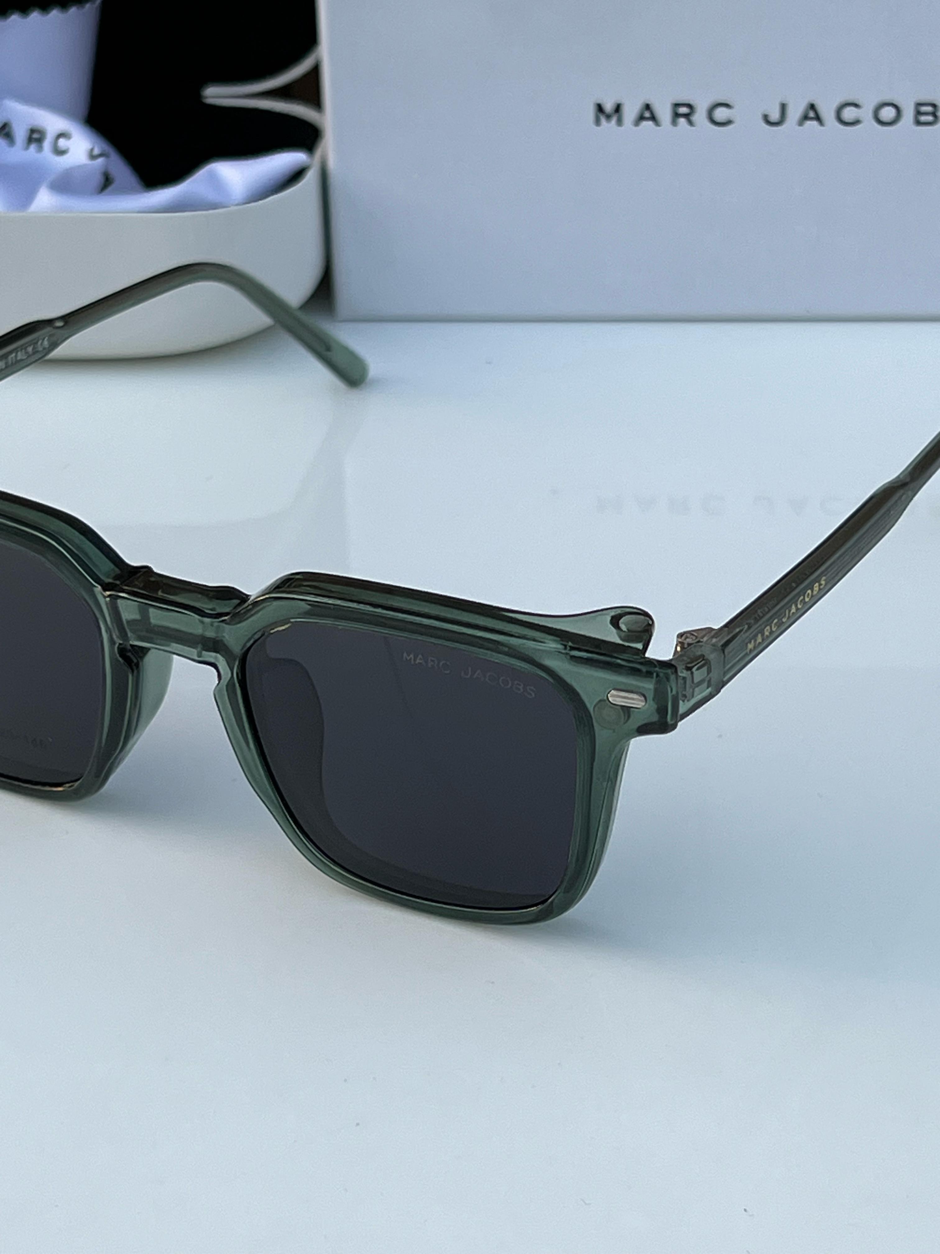 Mar  attachment green A