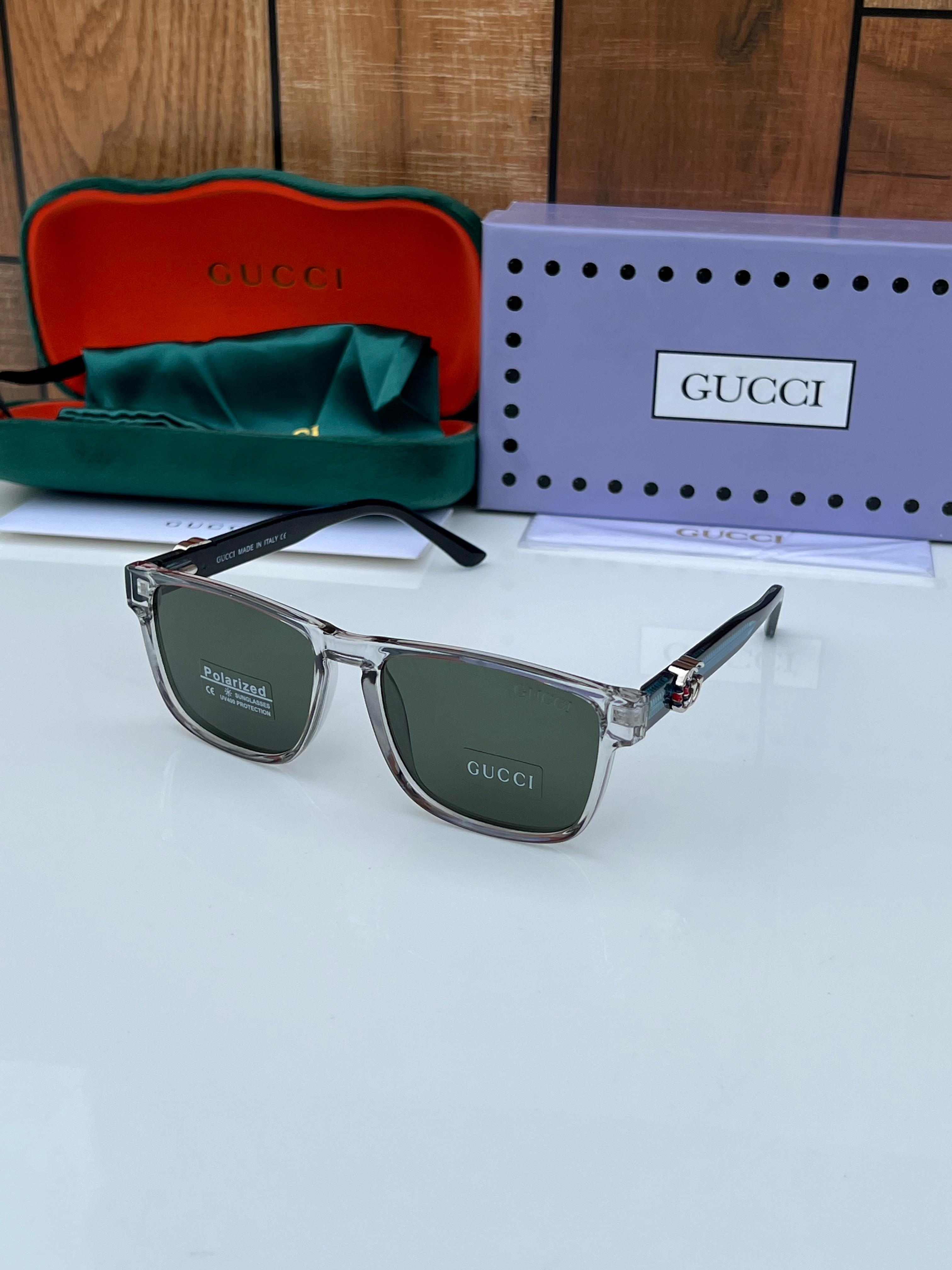 Guc 7741 white green A