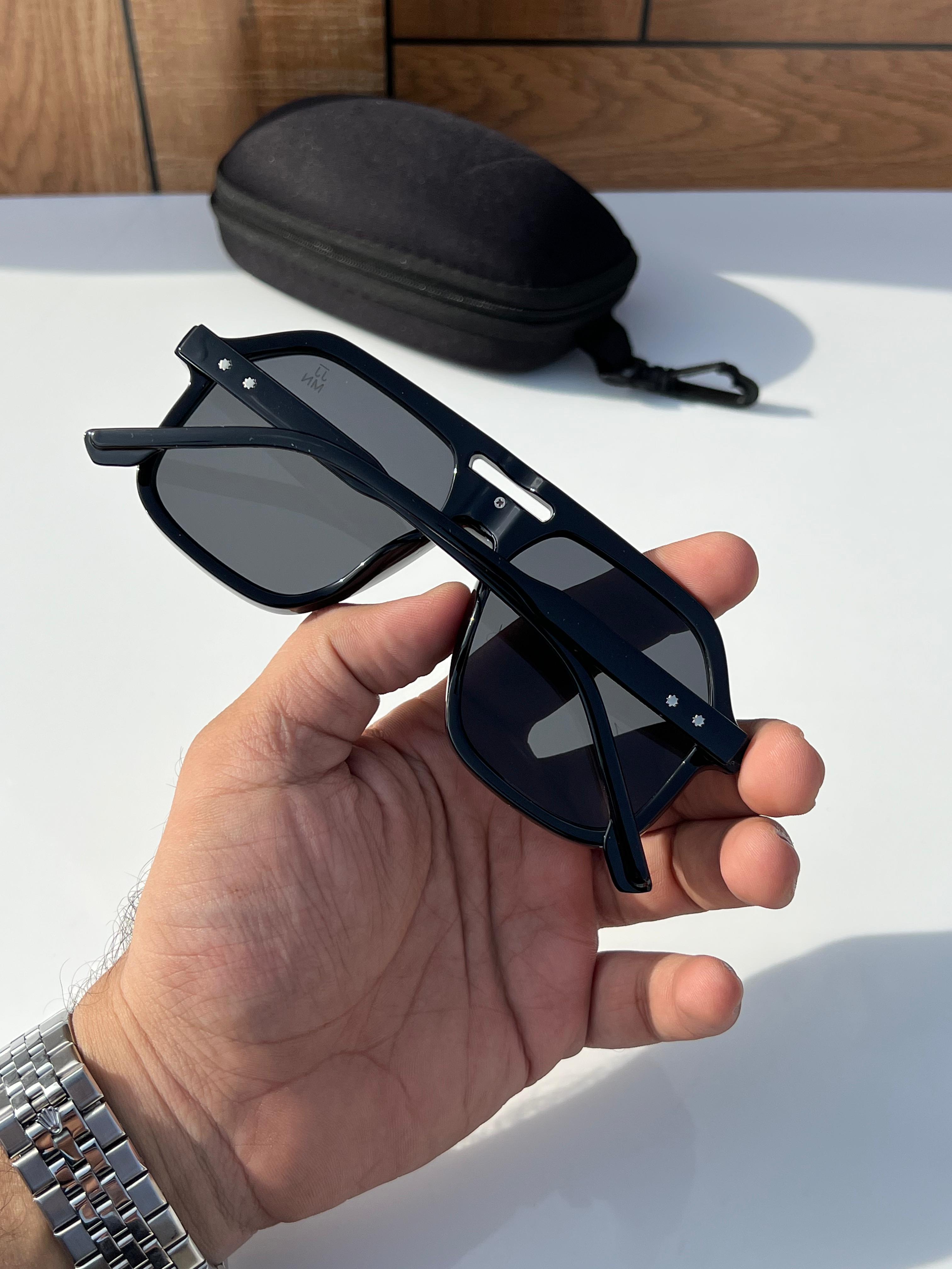 mage 3959 black A