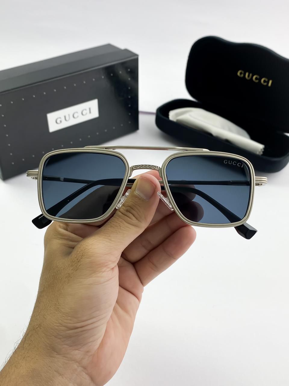 GU  SILVER BLACK