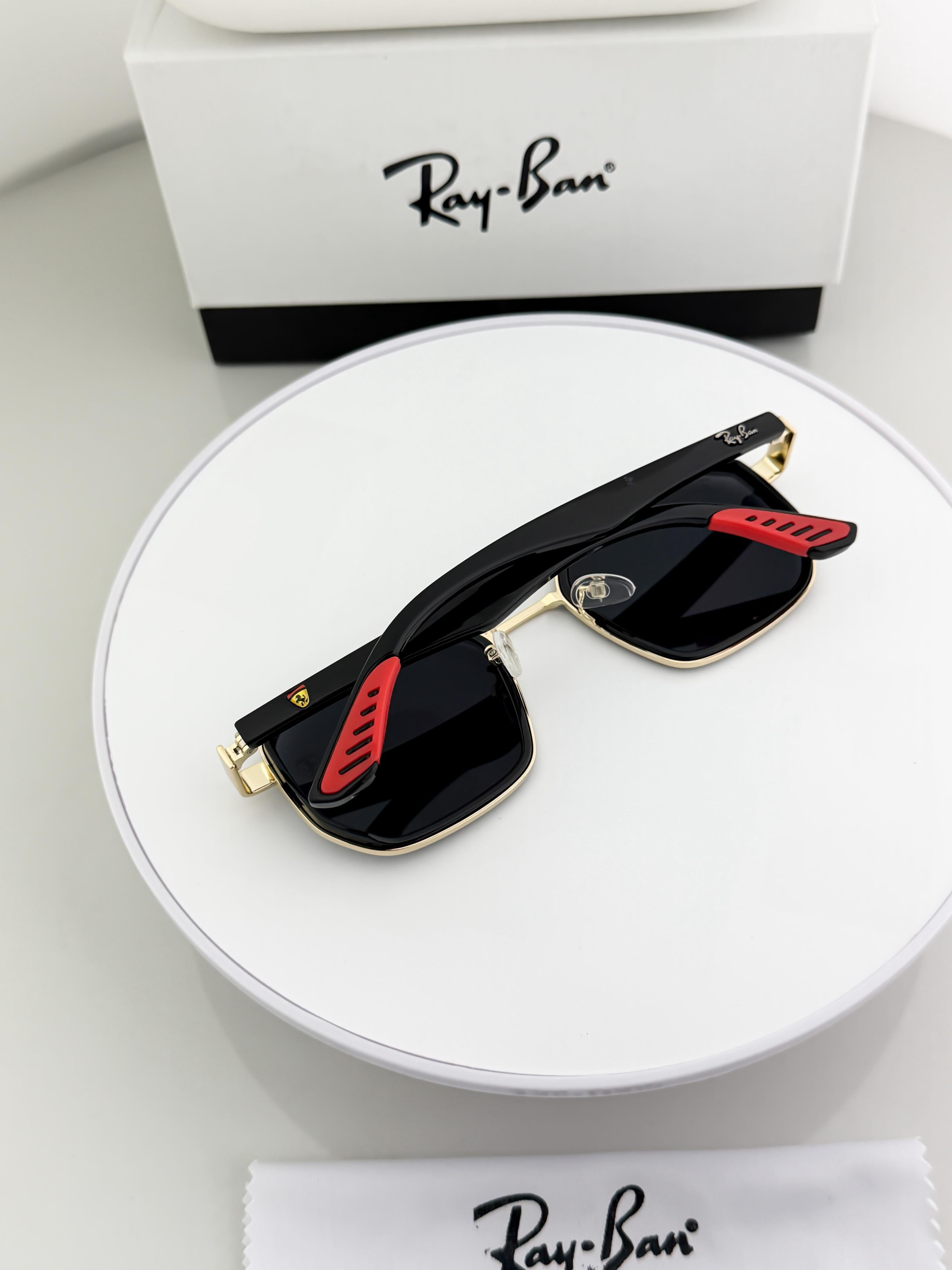 RAY  BLACK 09