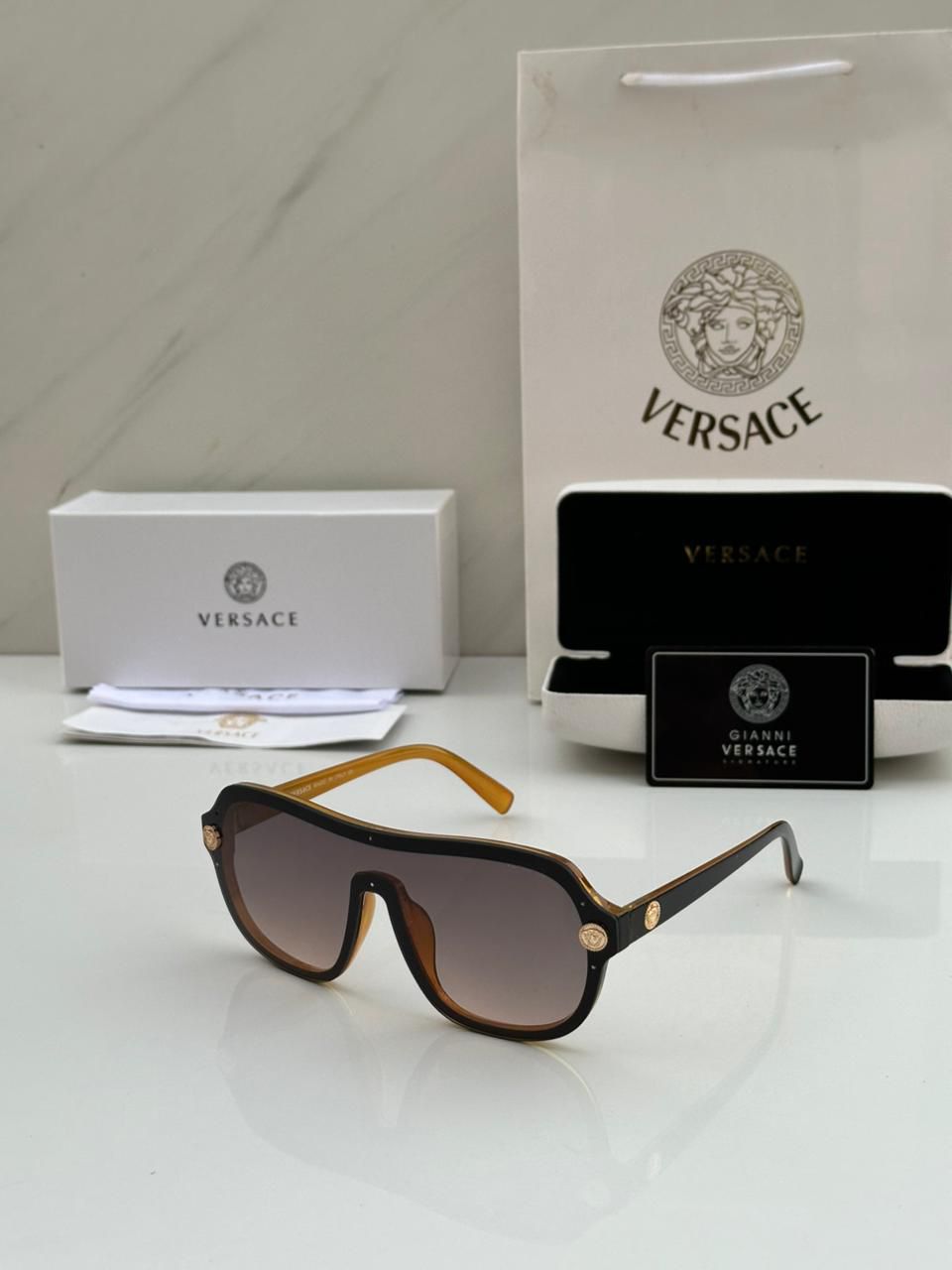 VERS__ACE Sunglasess