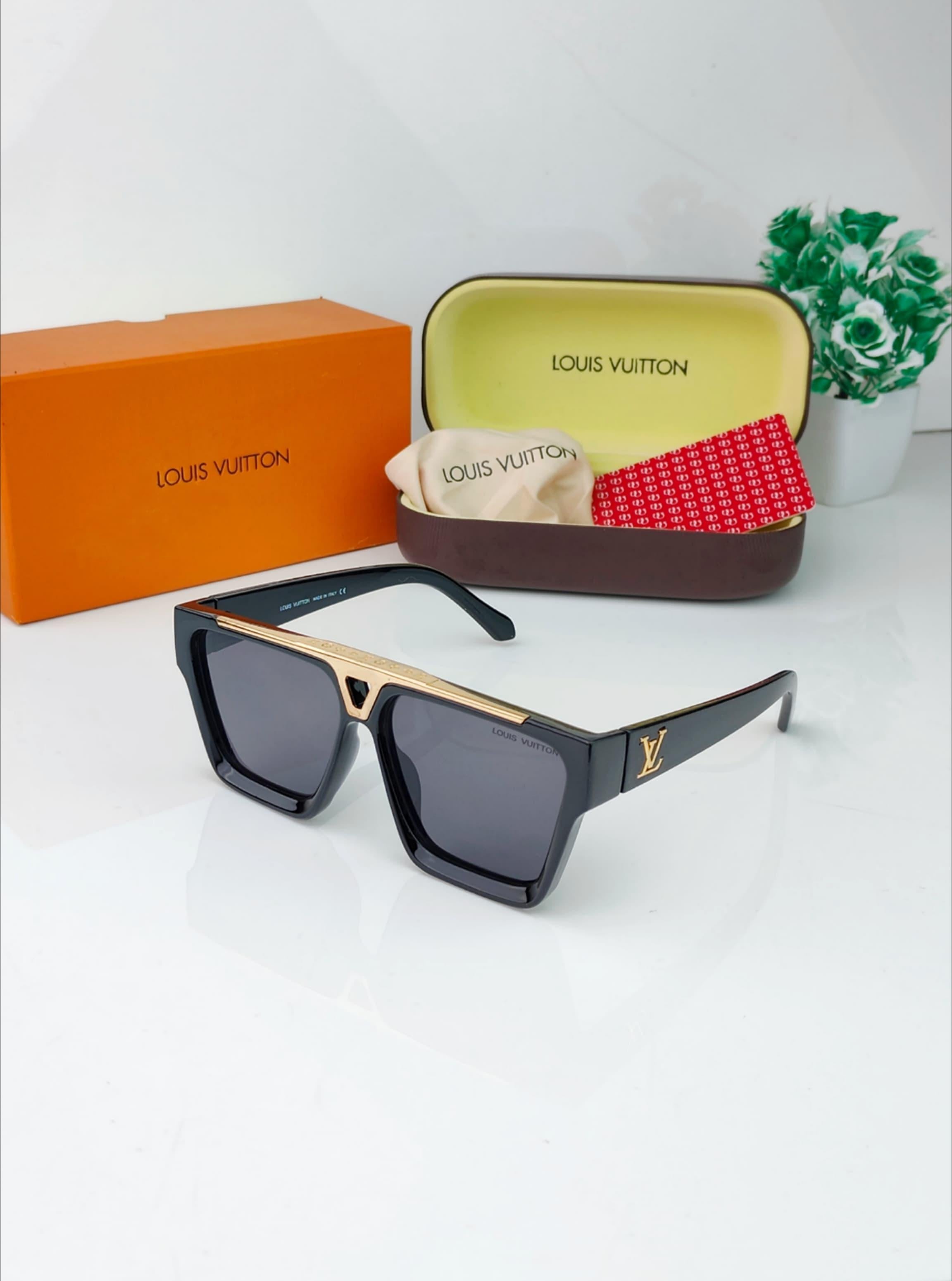 LOS VTTON SUNGLAS👌🏿