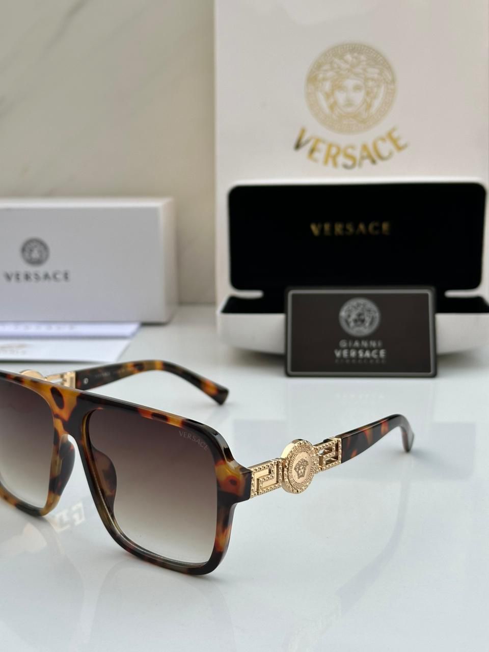VER__SCE SUNGLAS👌🏿