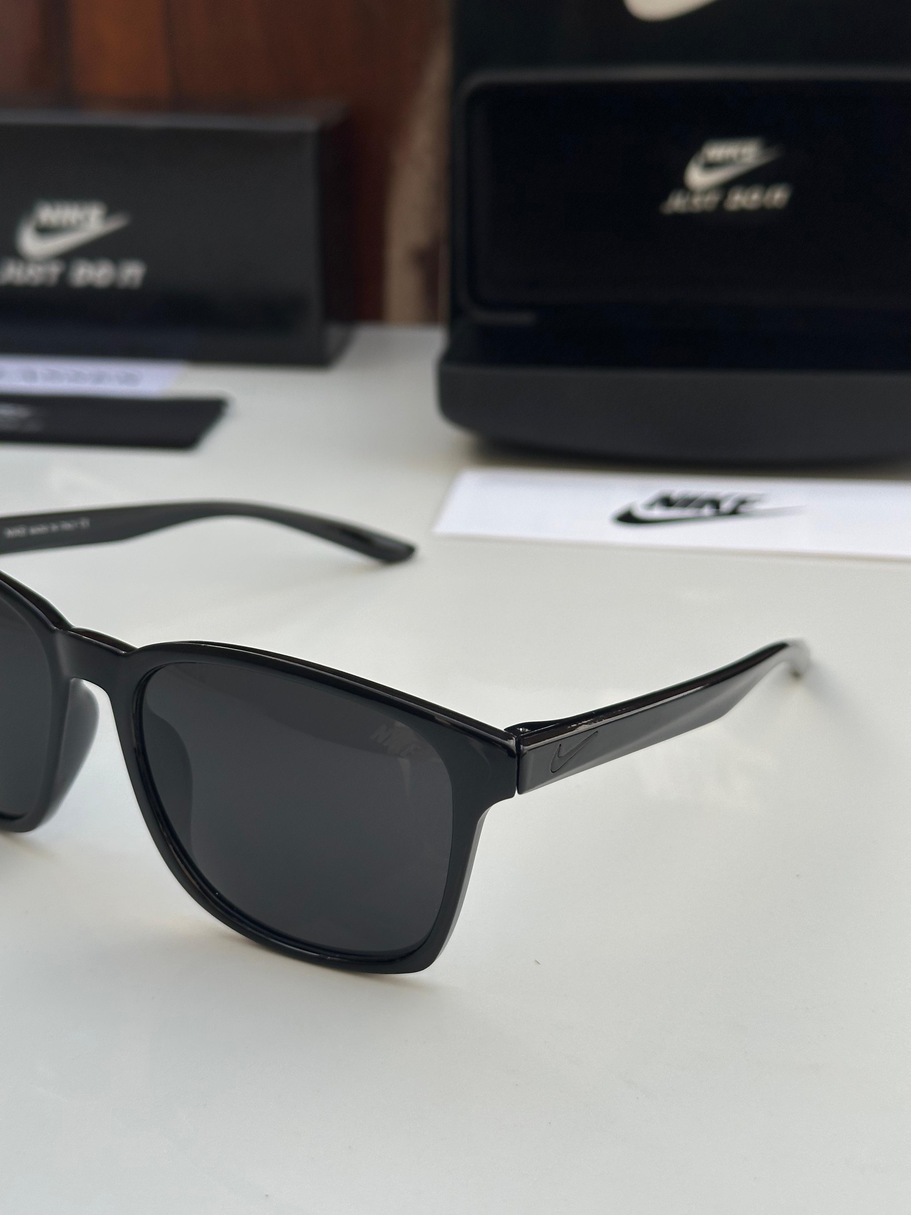 NI__KE SUNGLASSES