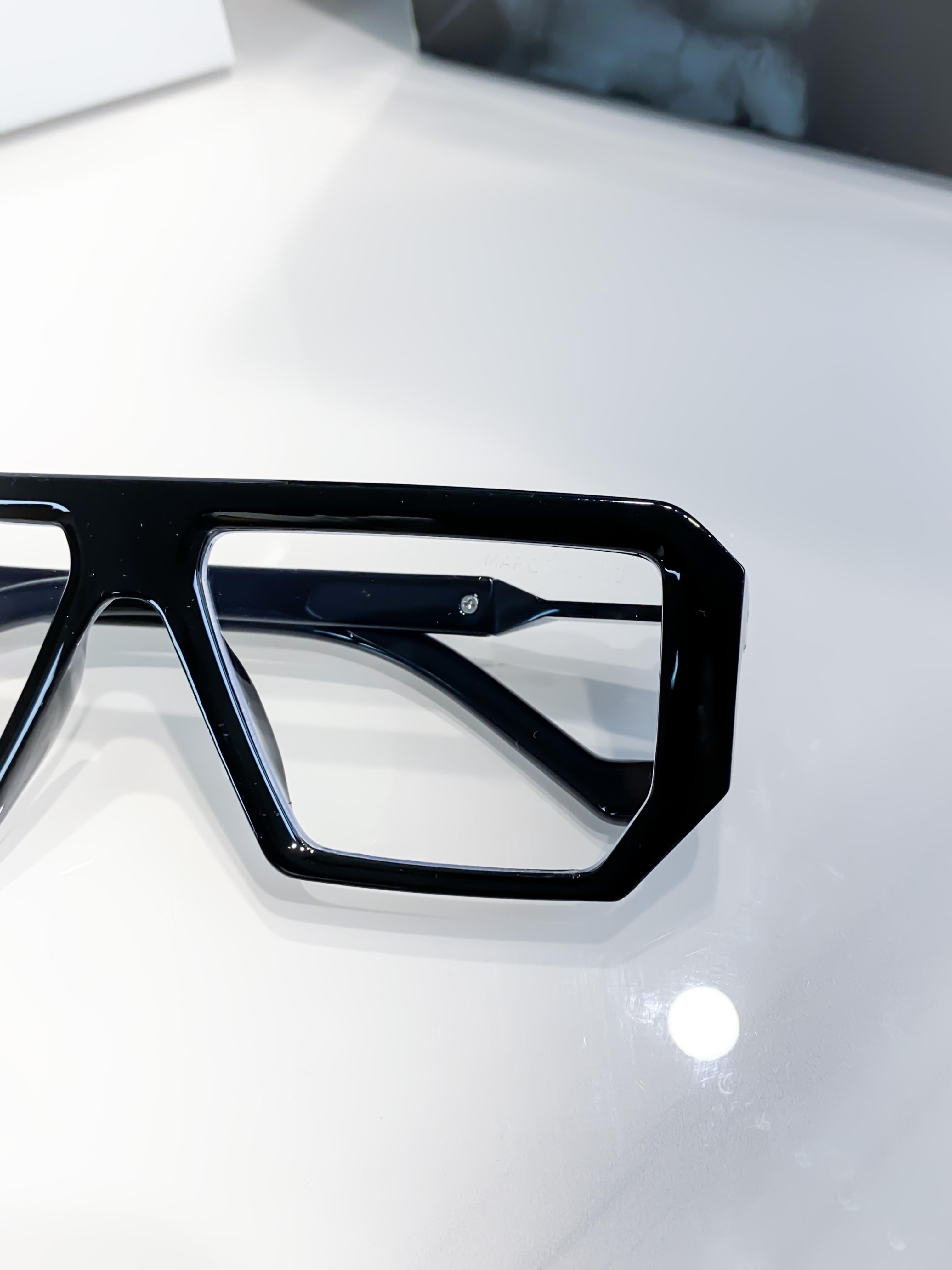 MAR__K JACKBS SUNGLASS