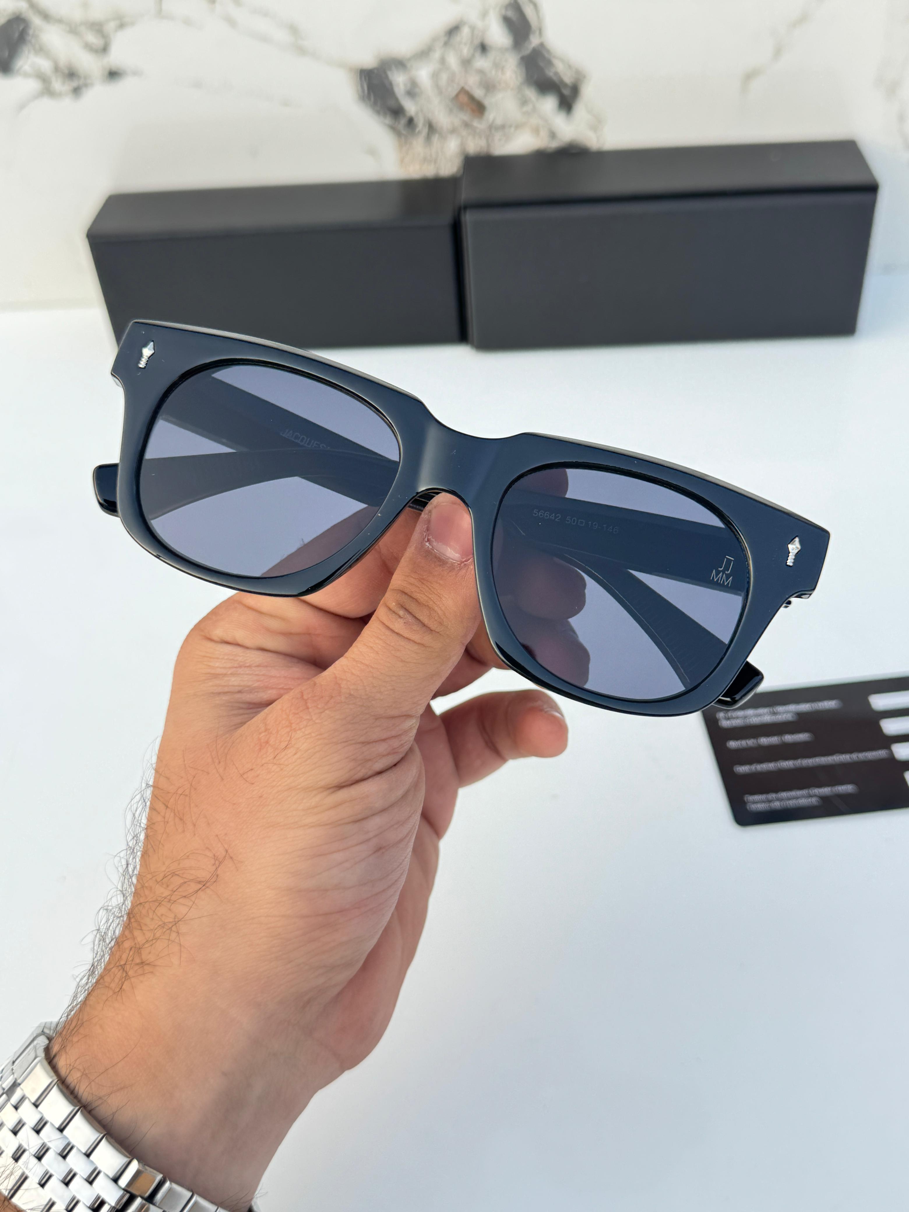 TOM__FORD