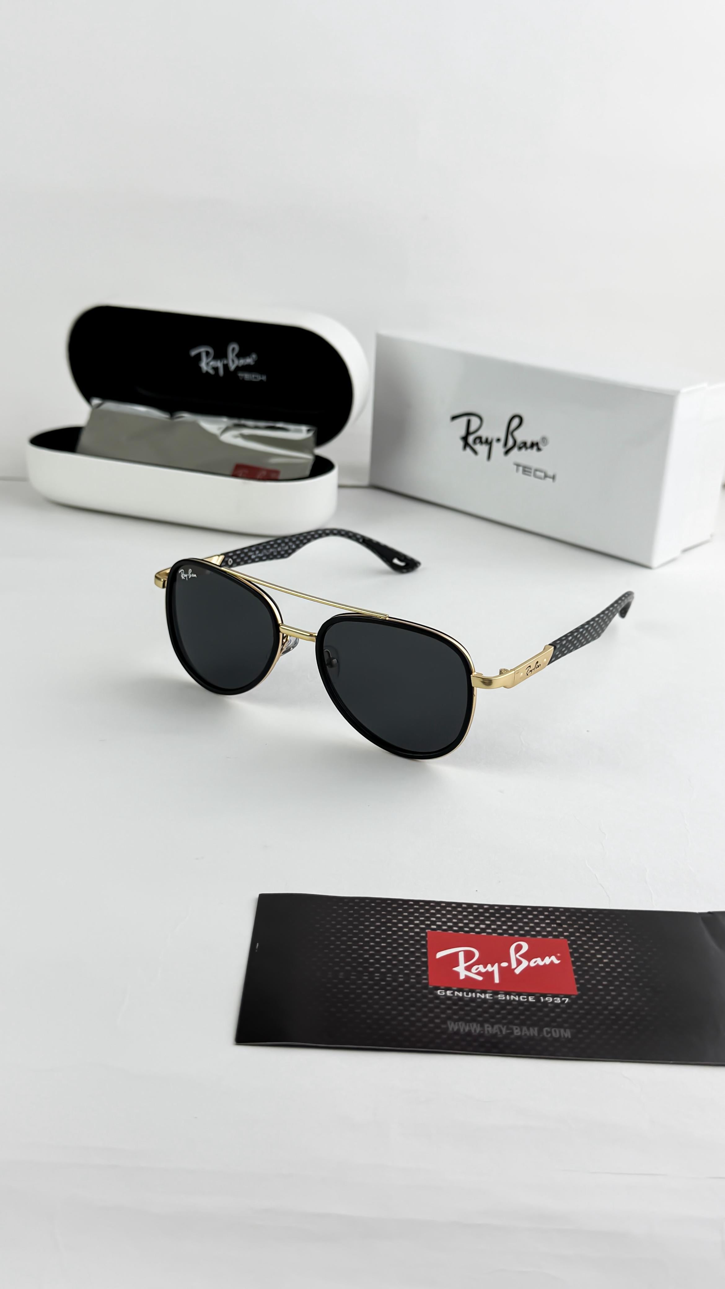 RAY__BAN GOLD BLACK SUNGLASS