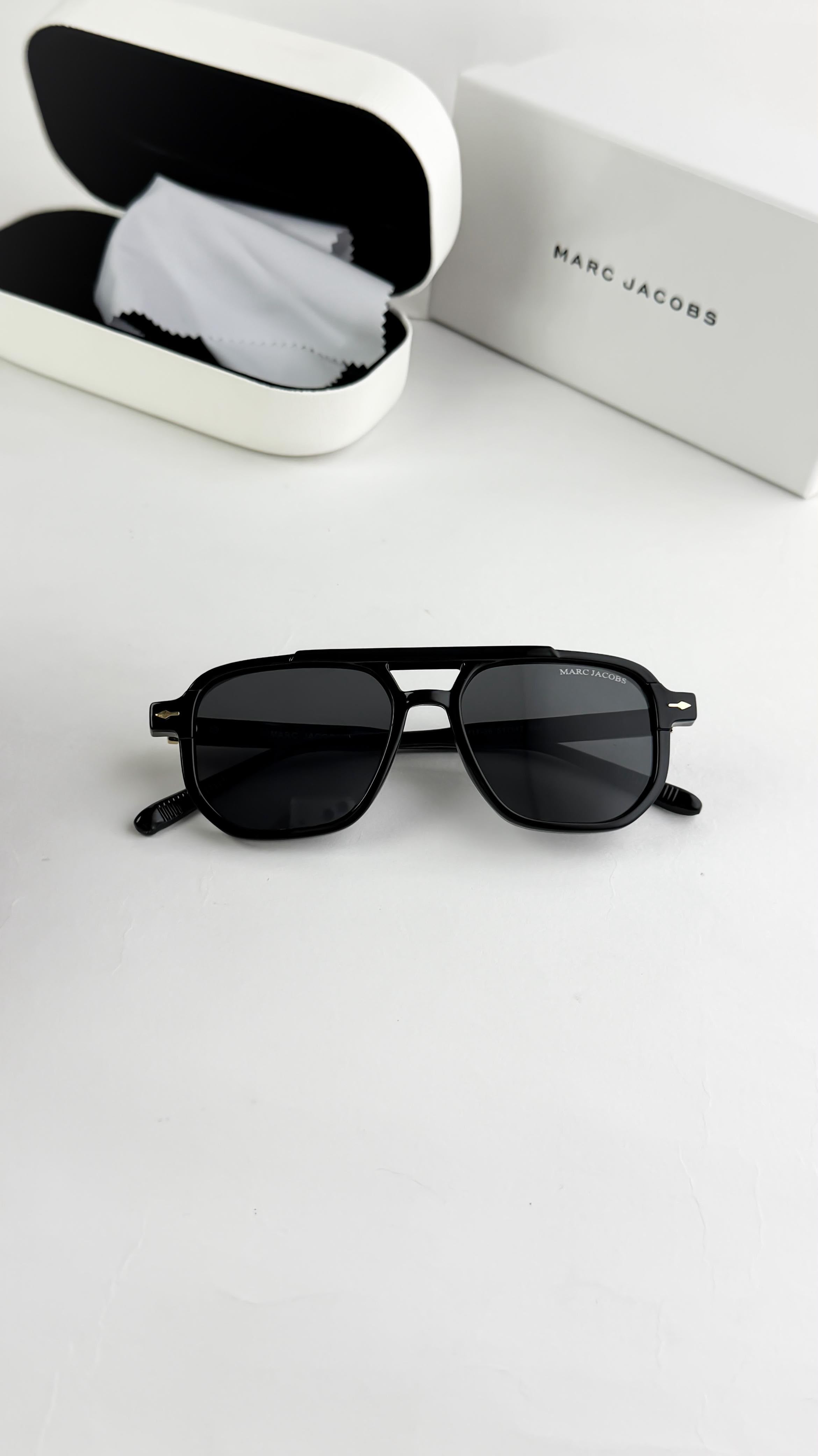 M_ARC JACBS BLACK 11-36 SUNGLASS