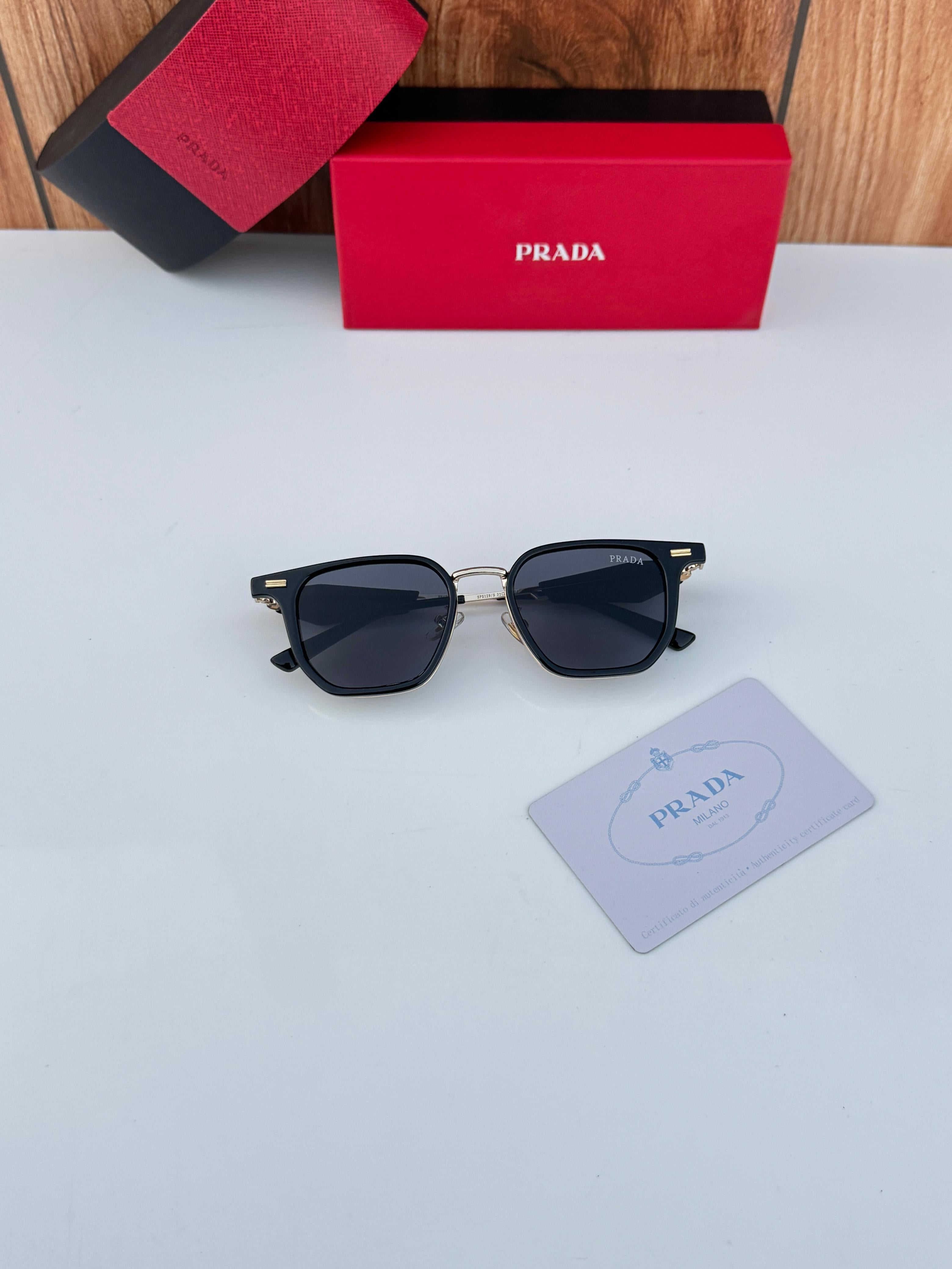 Pra_da 129 gold black SUNGLASS