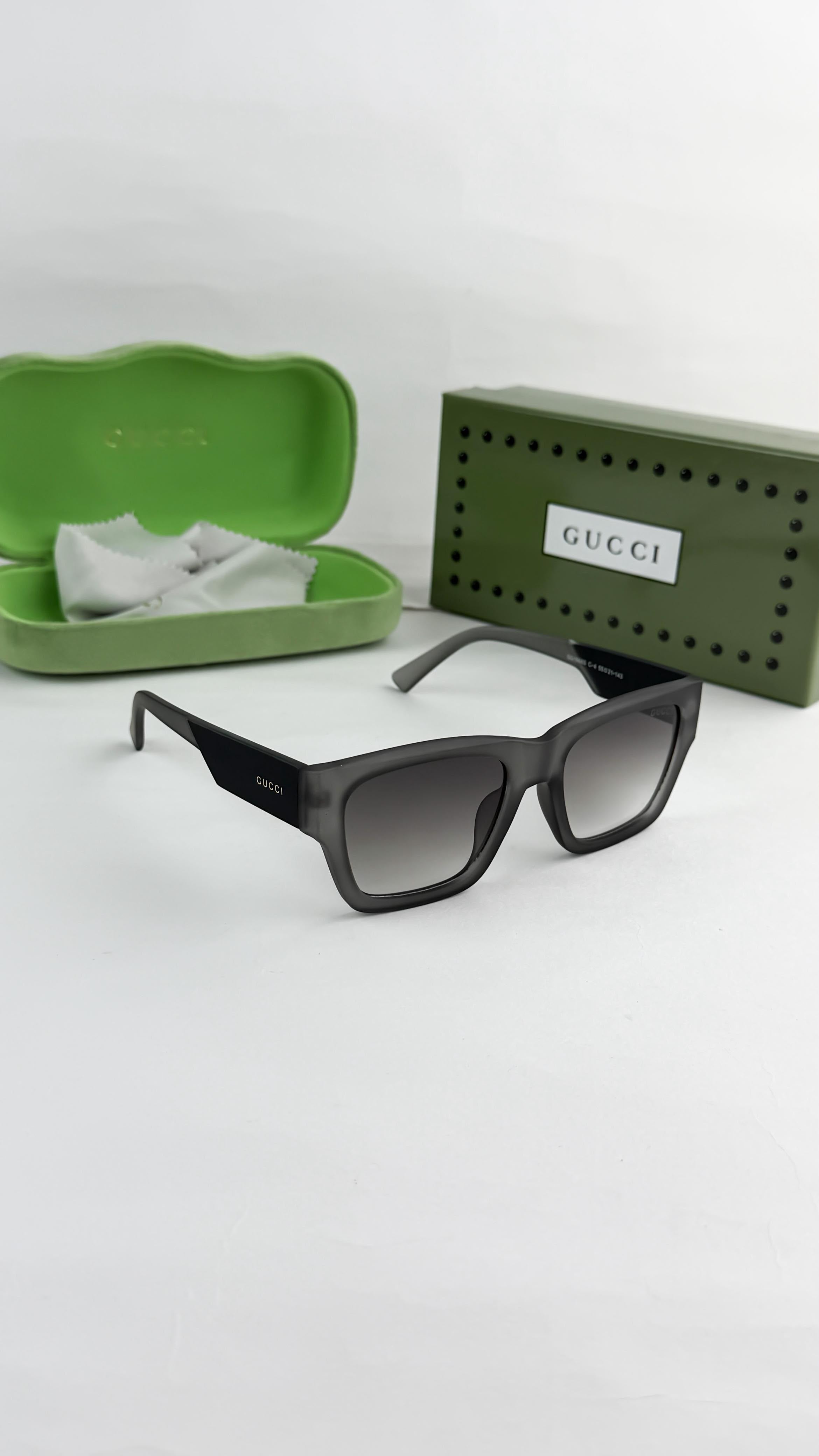 GU_CCI GREY BLACK 1668 SUNGLASS