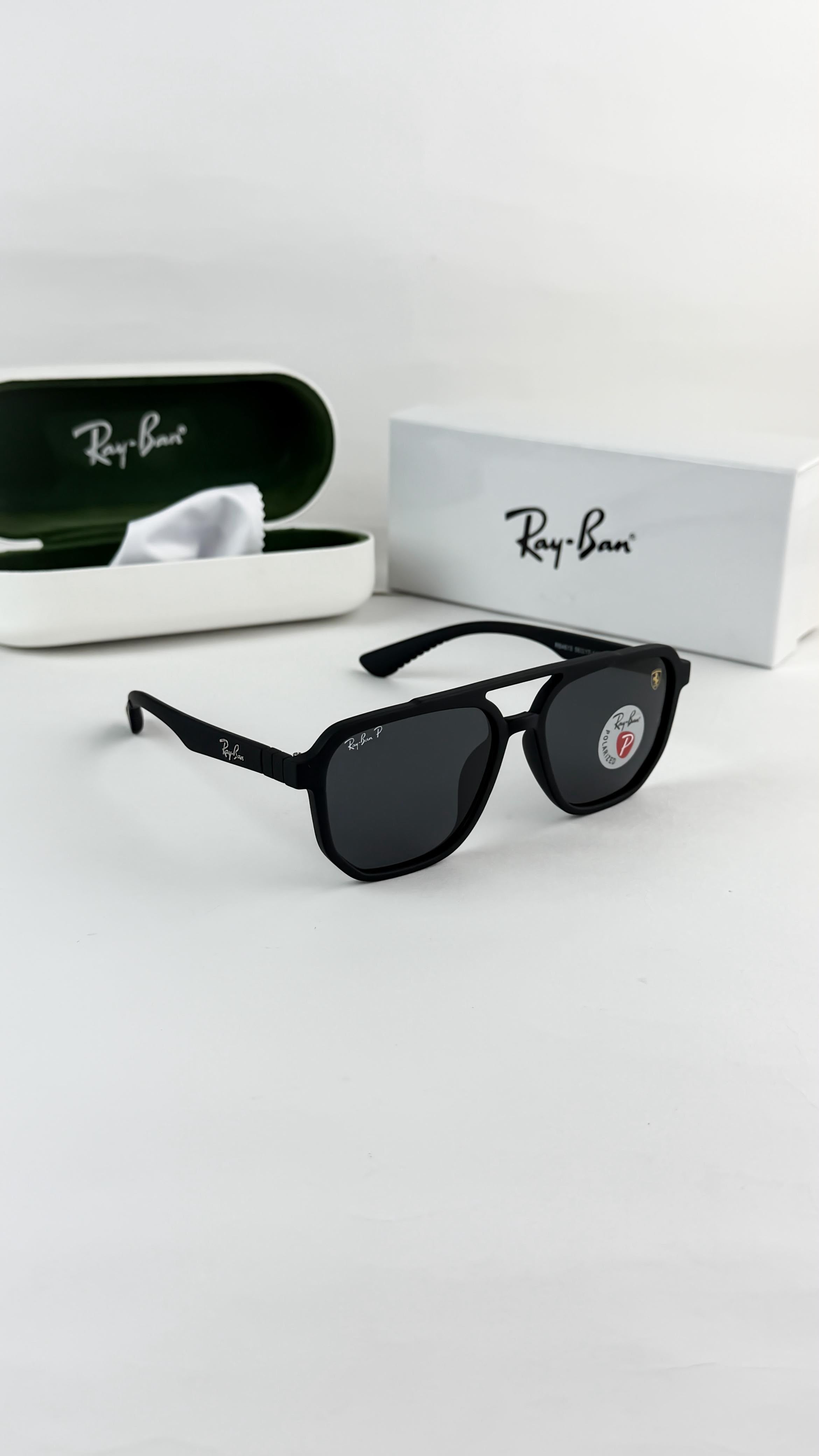 RAY_BAN BLACK 4613 SUNGLASS