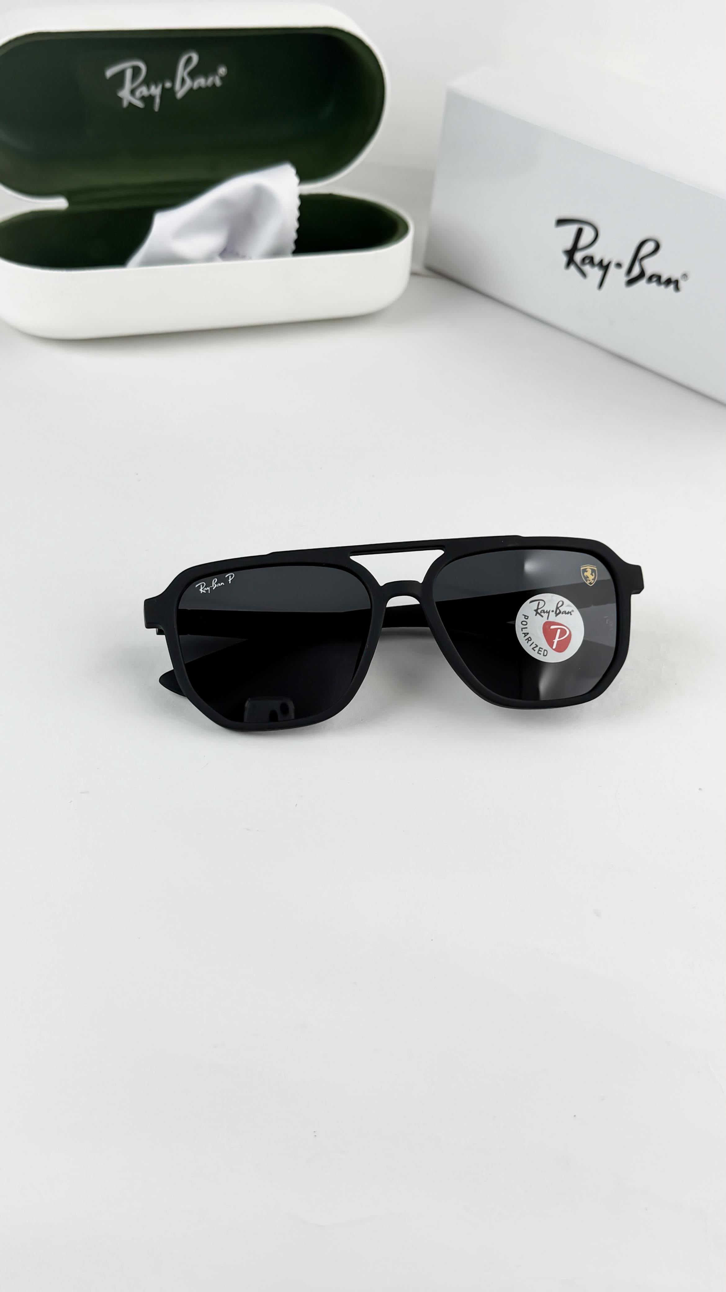 RAY_BAN BLACK 4613 SUNGLASS