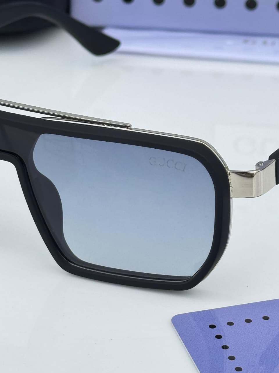 Gu_cci 9125 silver blue SUNGLASS