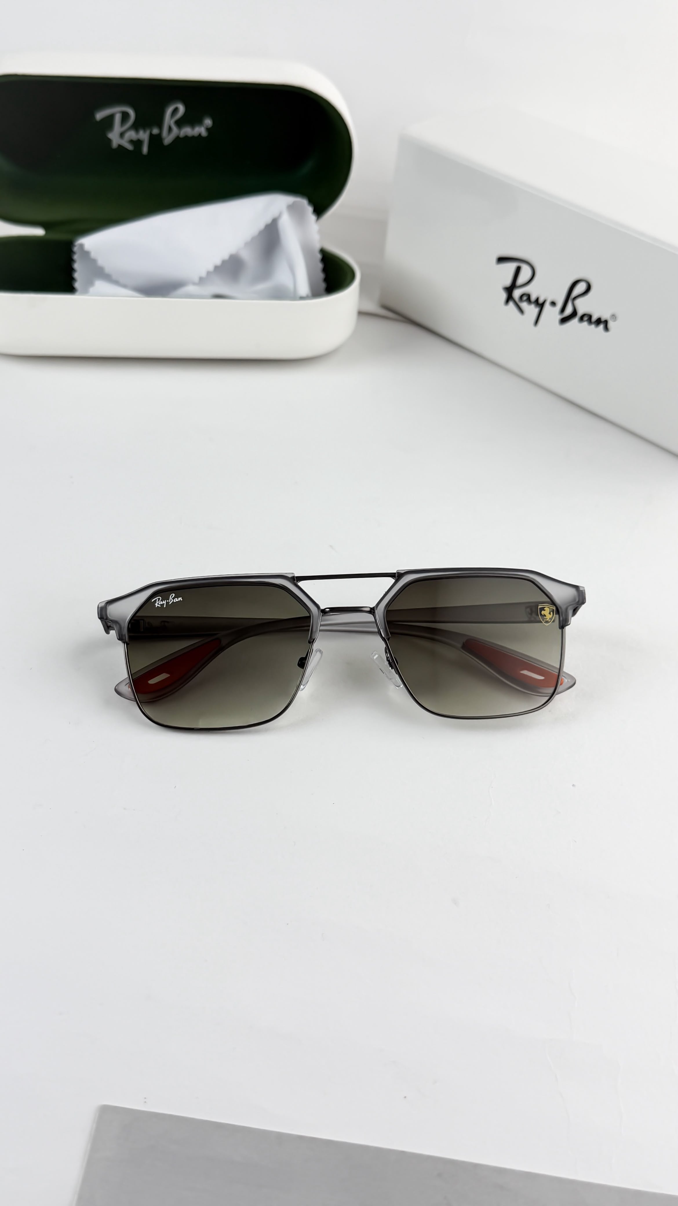 RA_YBAN 04 GREY GREEN SUNGLASS