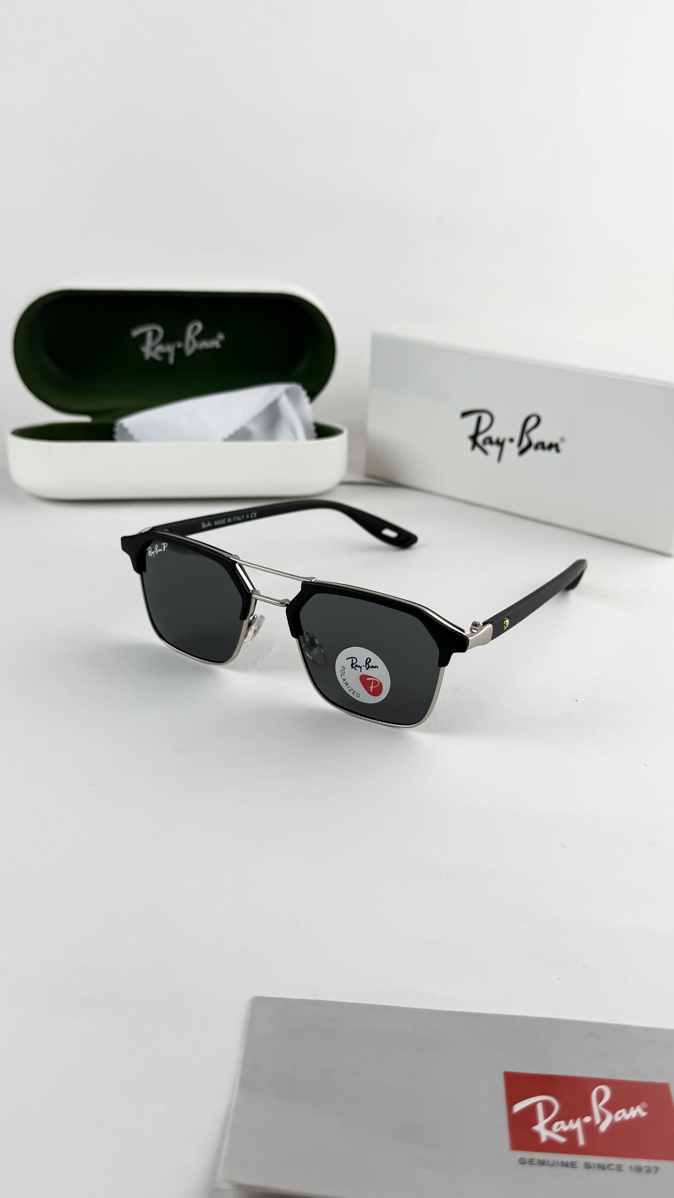 RA_YBAN SILVER BLACK 04 Sunglass