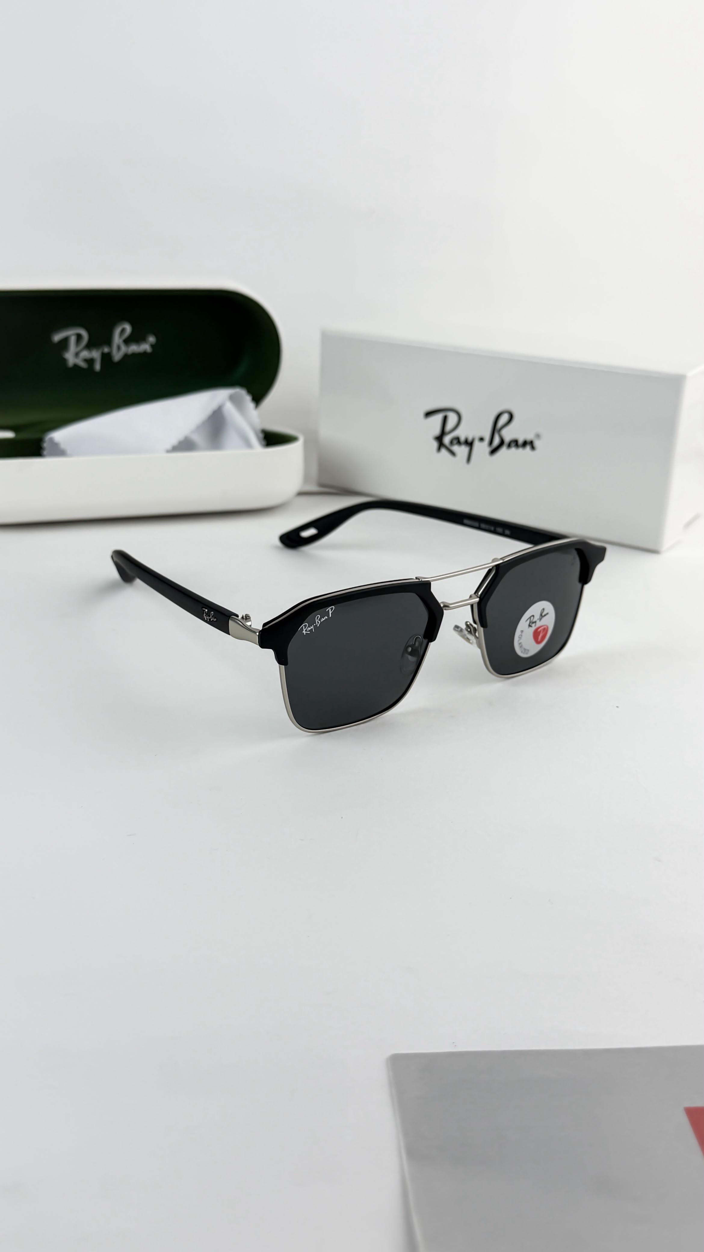 RA_YBAN SILVER BLACK 04 Sunglass