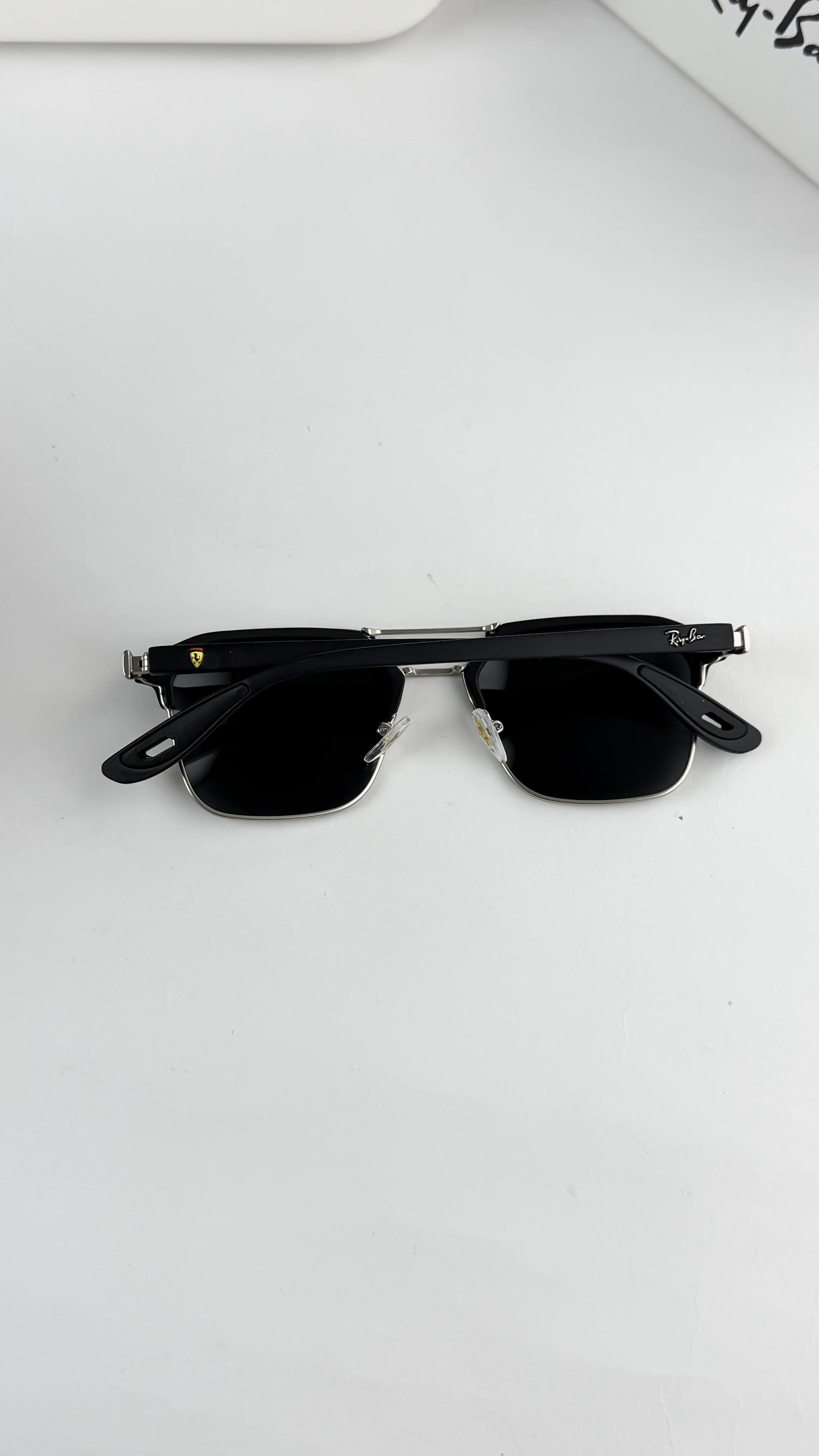 RA_YBAN SILVER BLACK 04 Sunglass