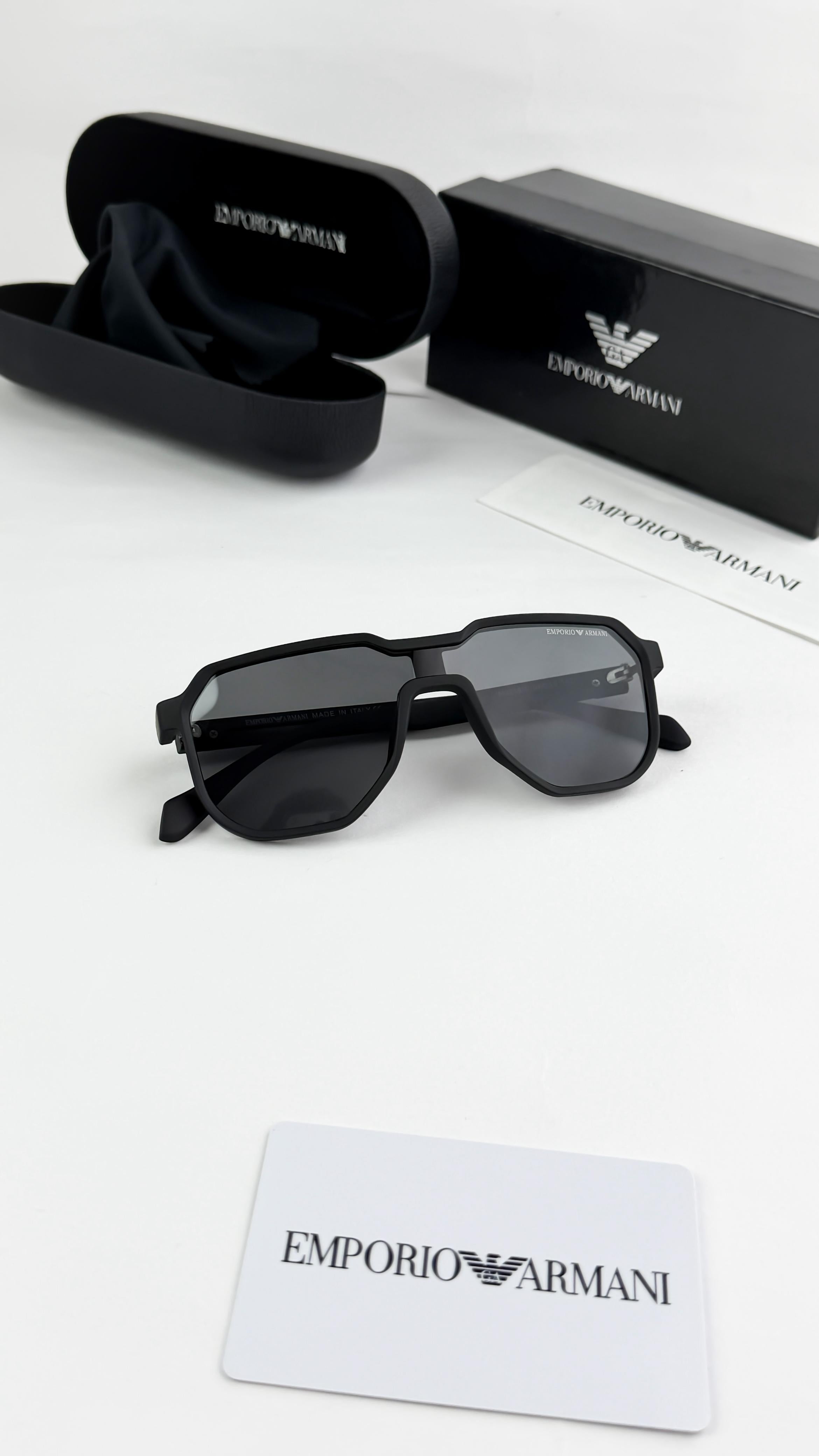 AR_MANI BLACK 219 SUNGLASS
