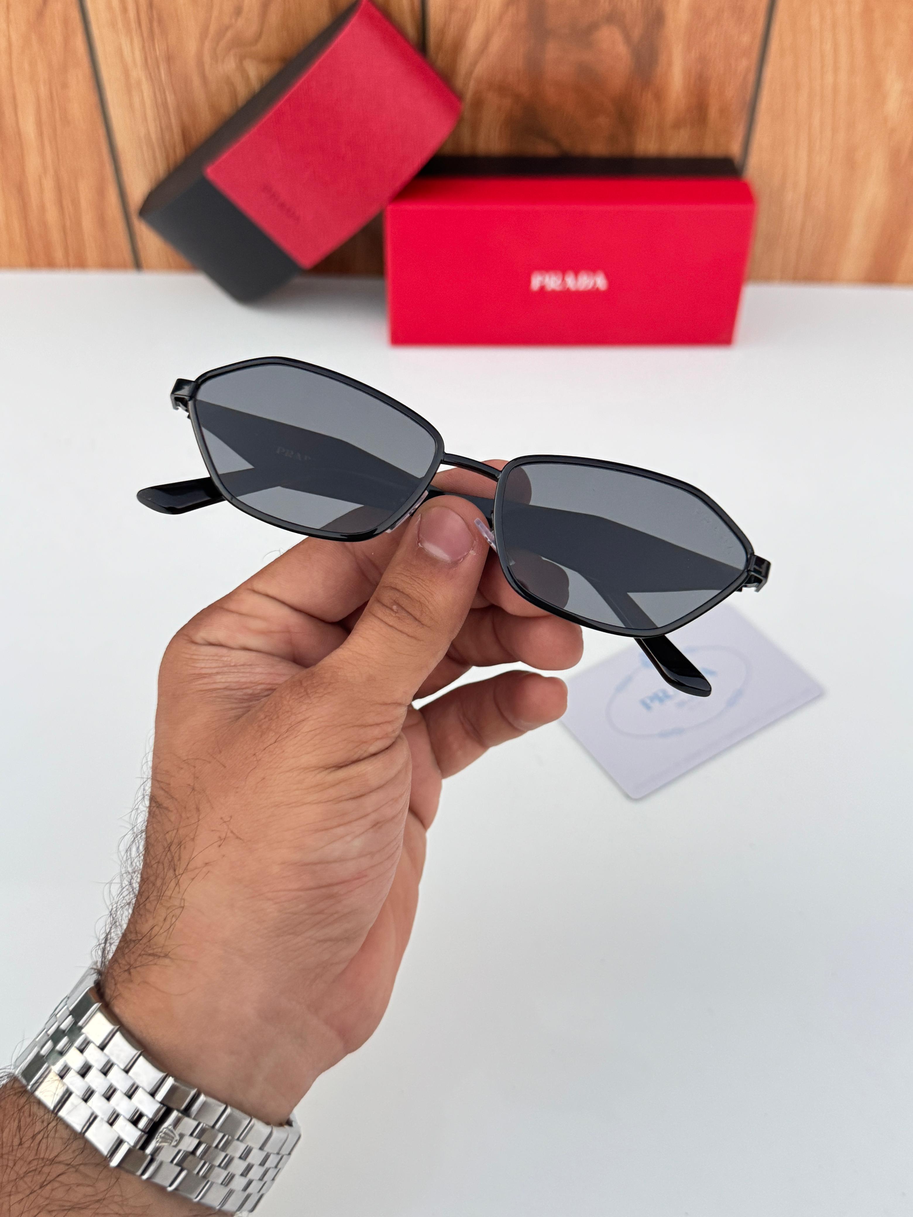 Pra_da 25073 full black  SUNGLASS