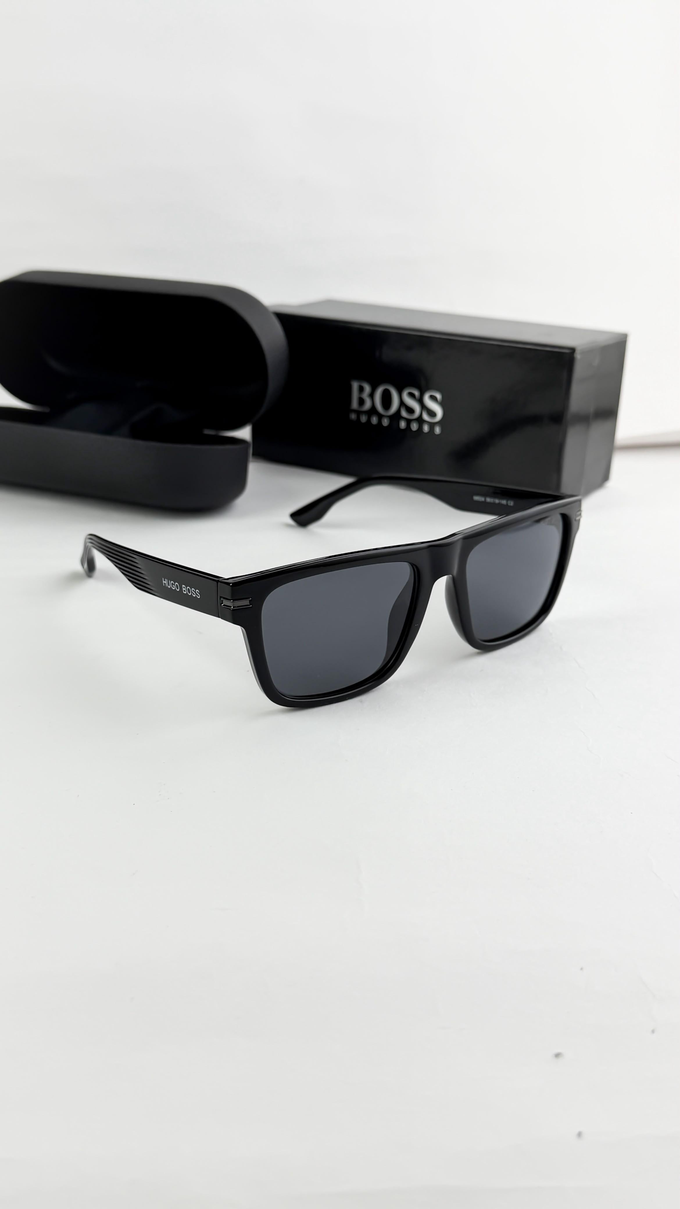 BO_SS BLACK 68524