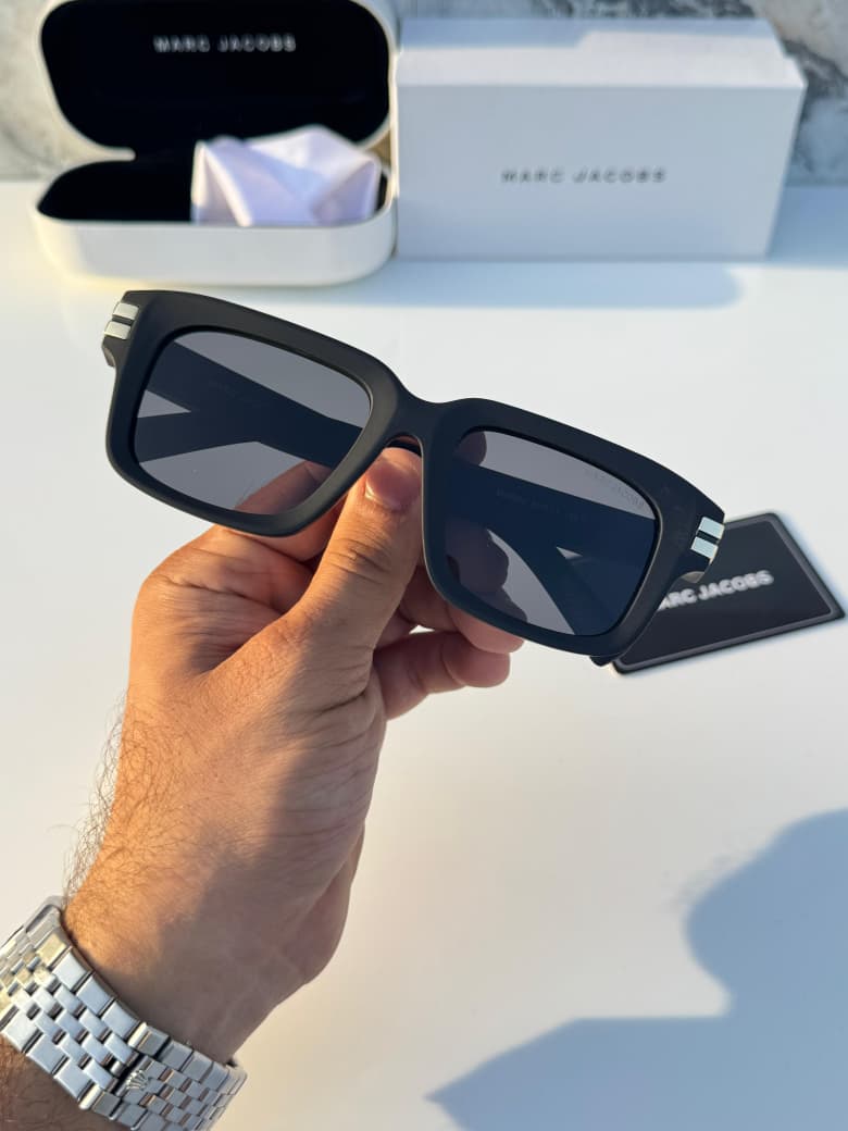M_arc jac_obs 1020 matt black