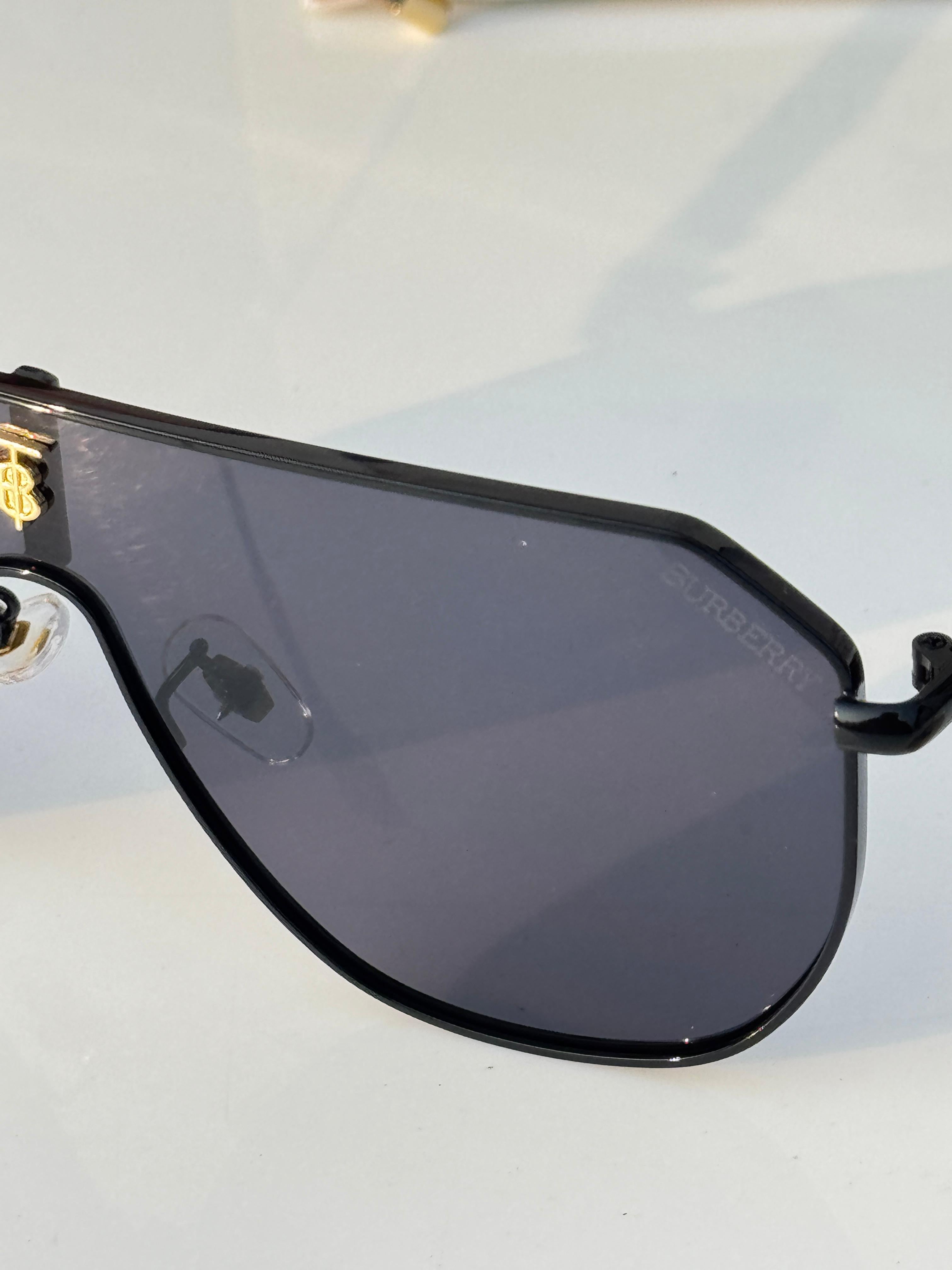 Bur_berry 23068 black