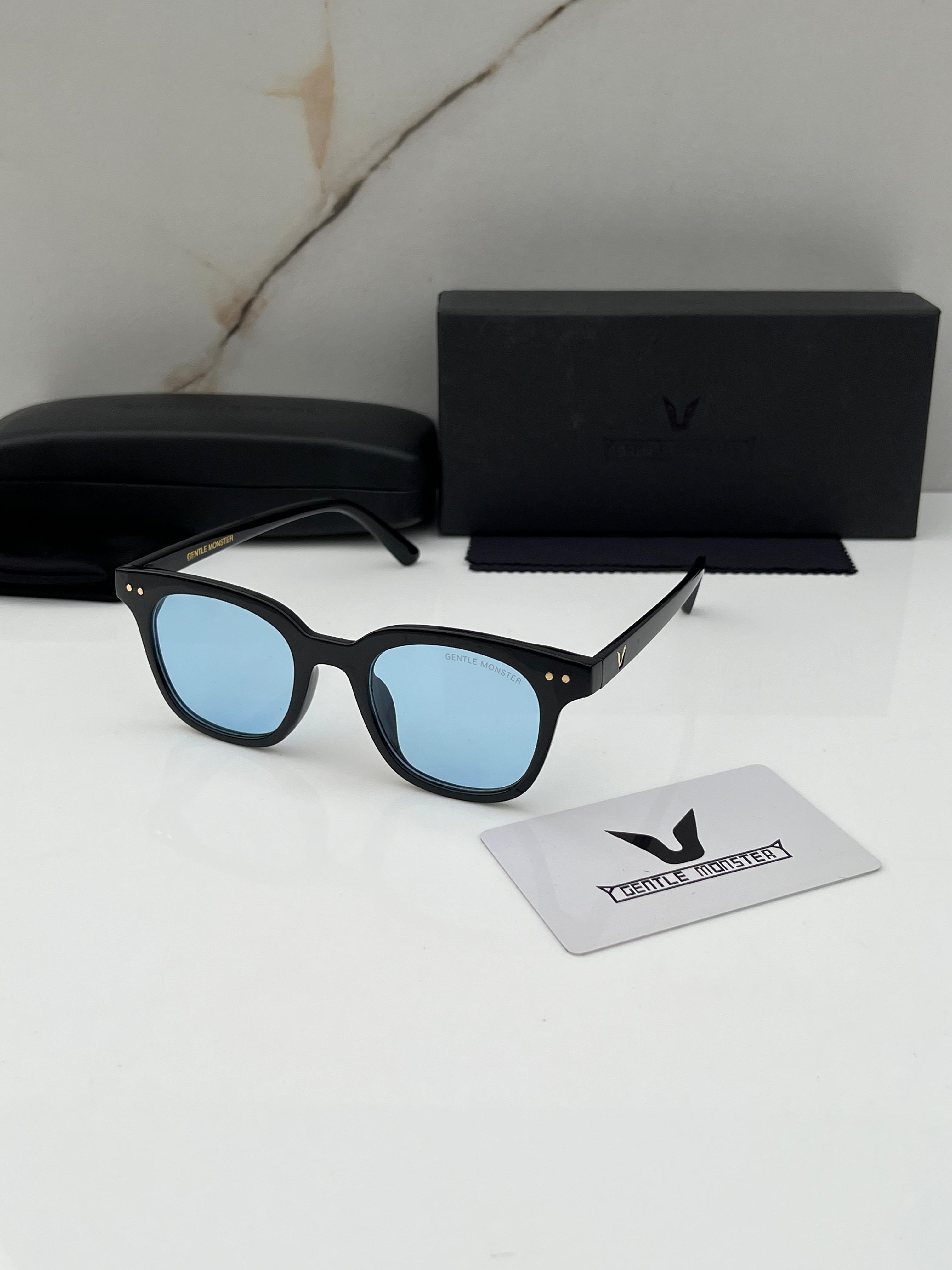 Gen_tle mo_nster 1581 black blue SUNGLASS