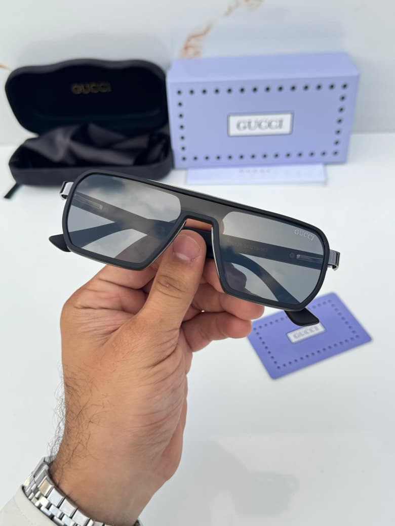 Guc_ci 9125 full black SUNGLASS