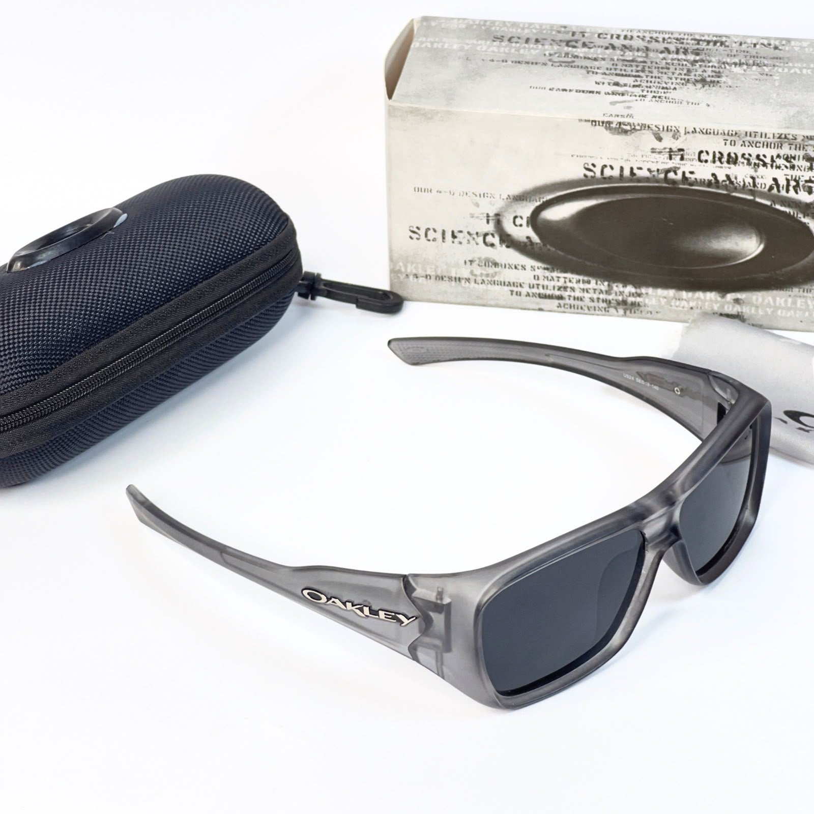OAK  19644 SUNGLASS