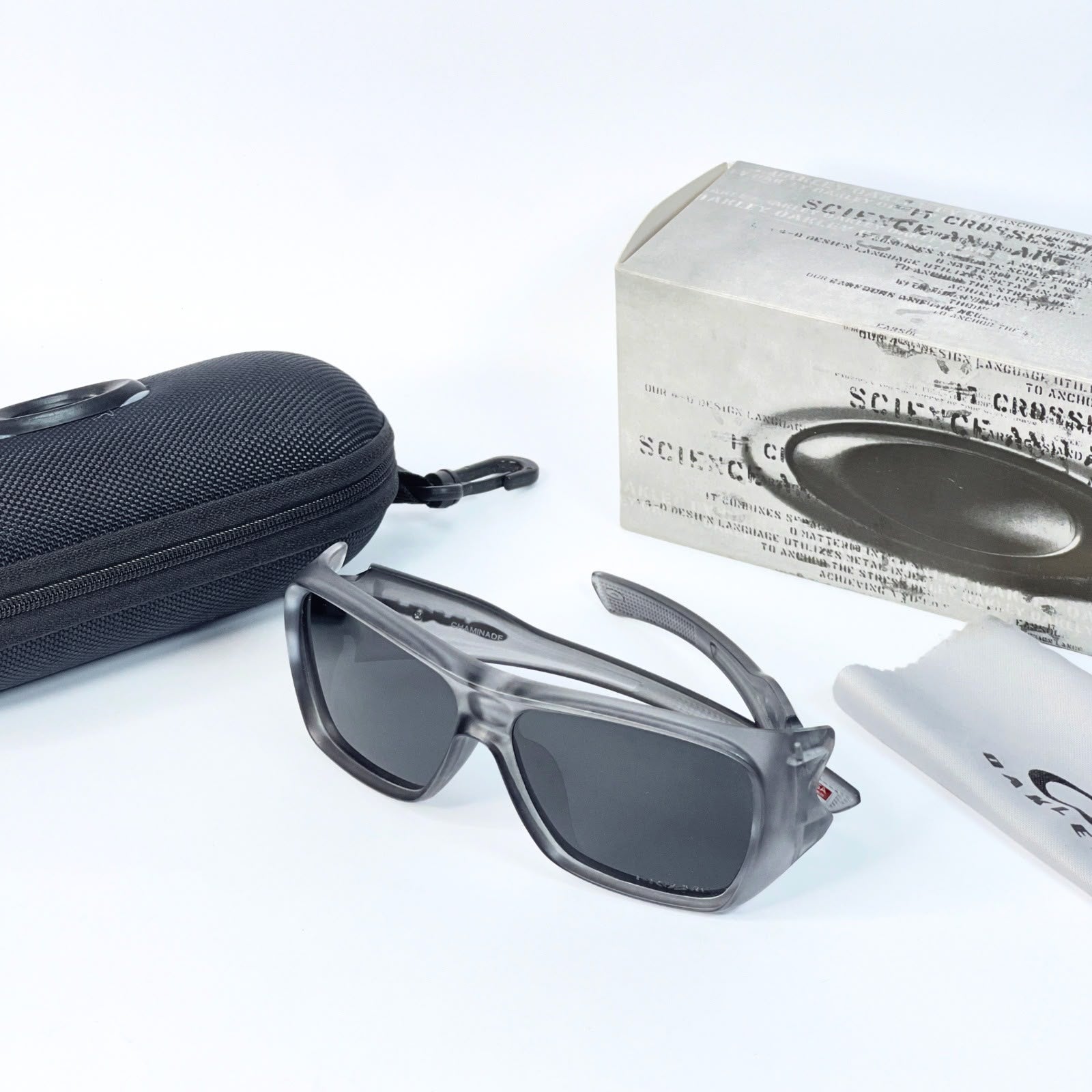OAK  19644 SUNGLASS