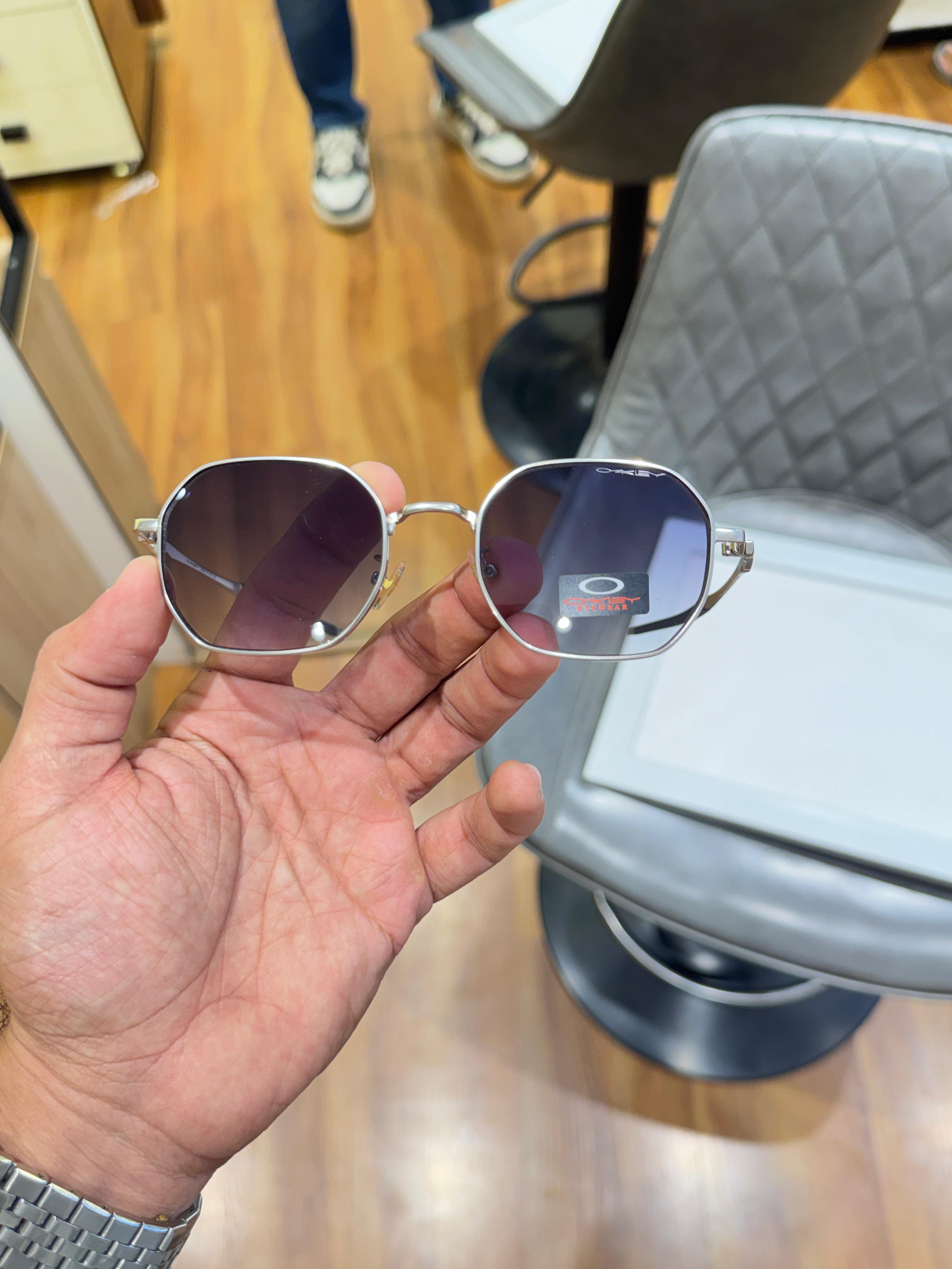 OAK 944 SUNGLASS