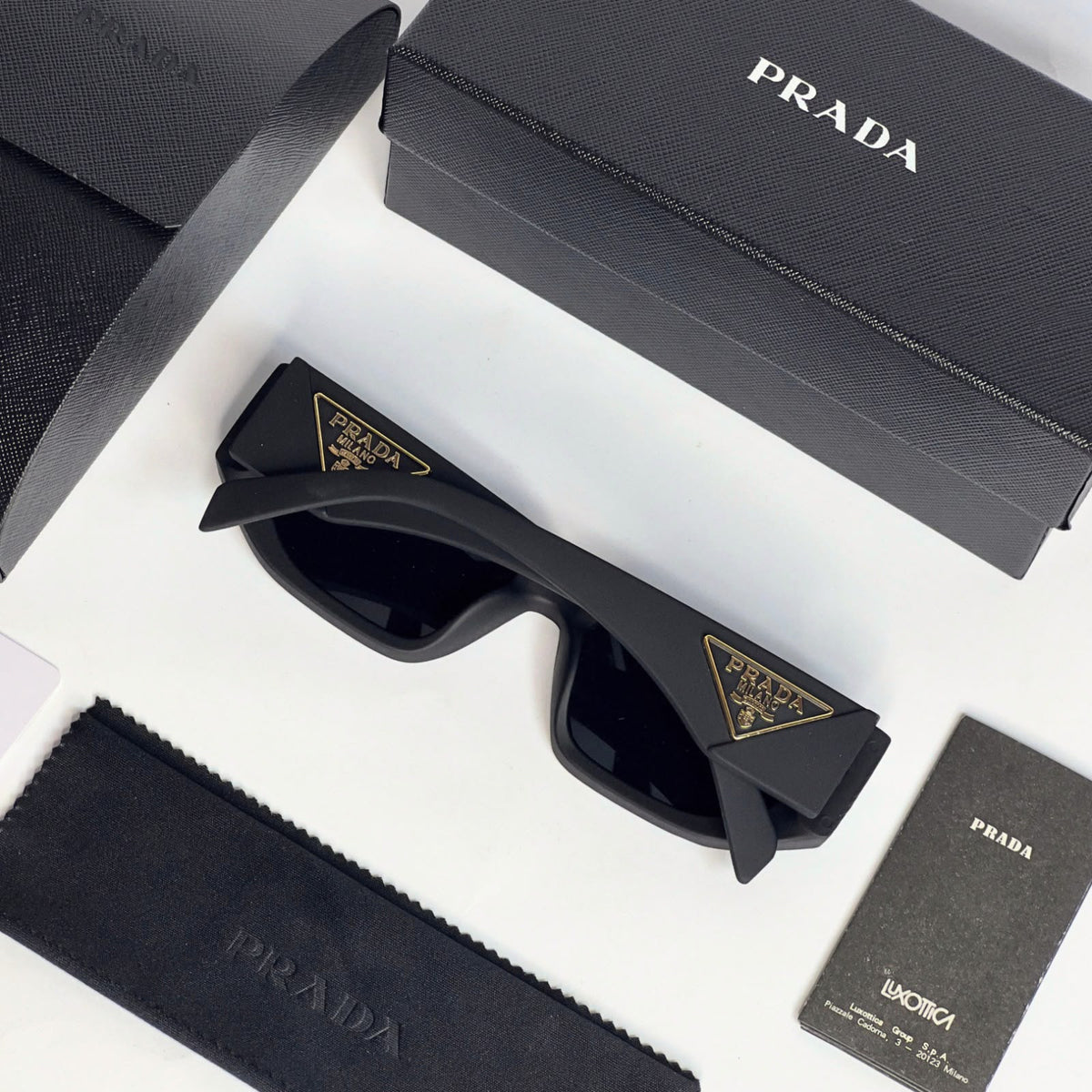 PRA 39894 SUNGLASS