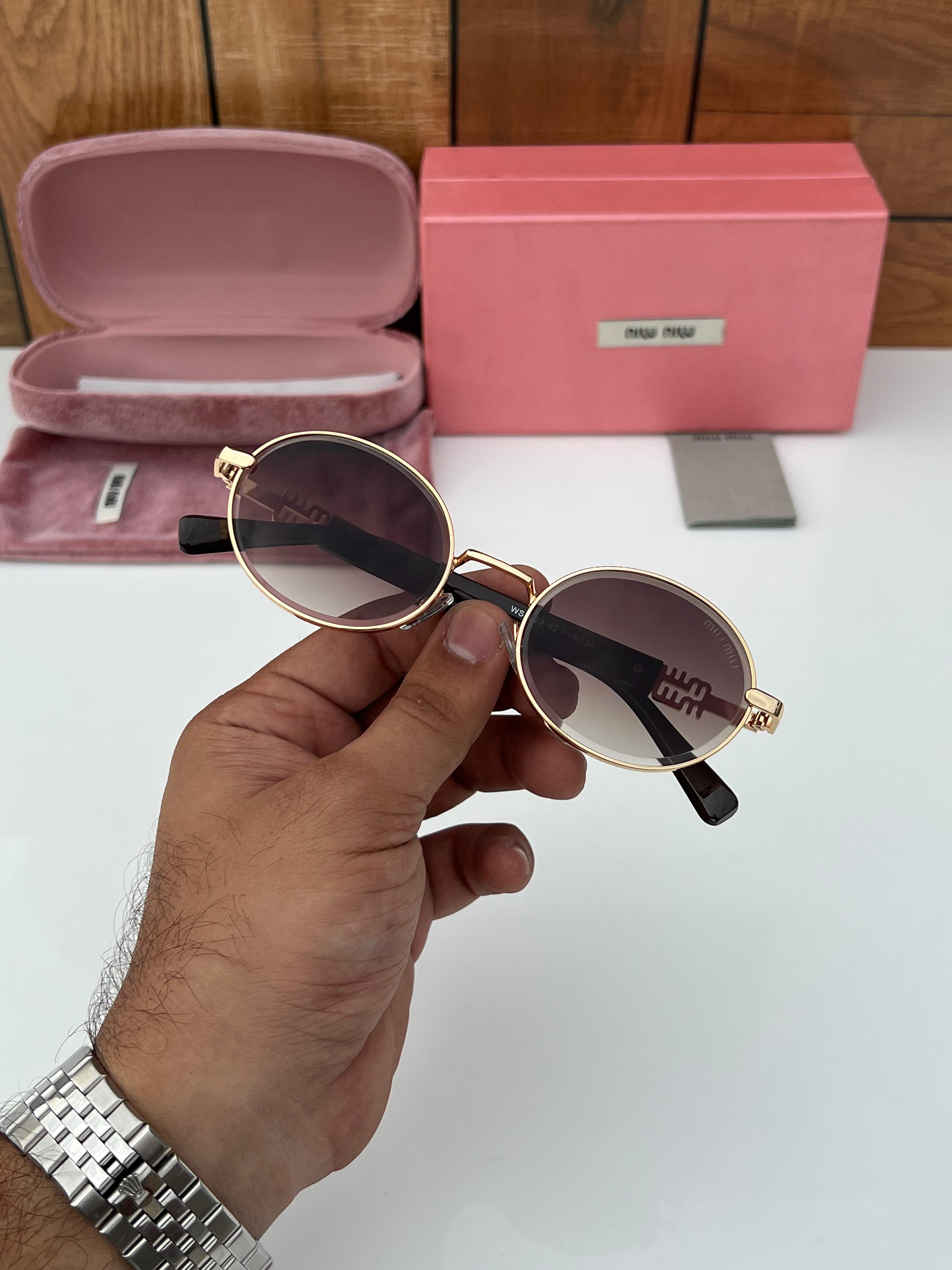 Mi 4128 gold black