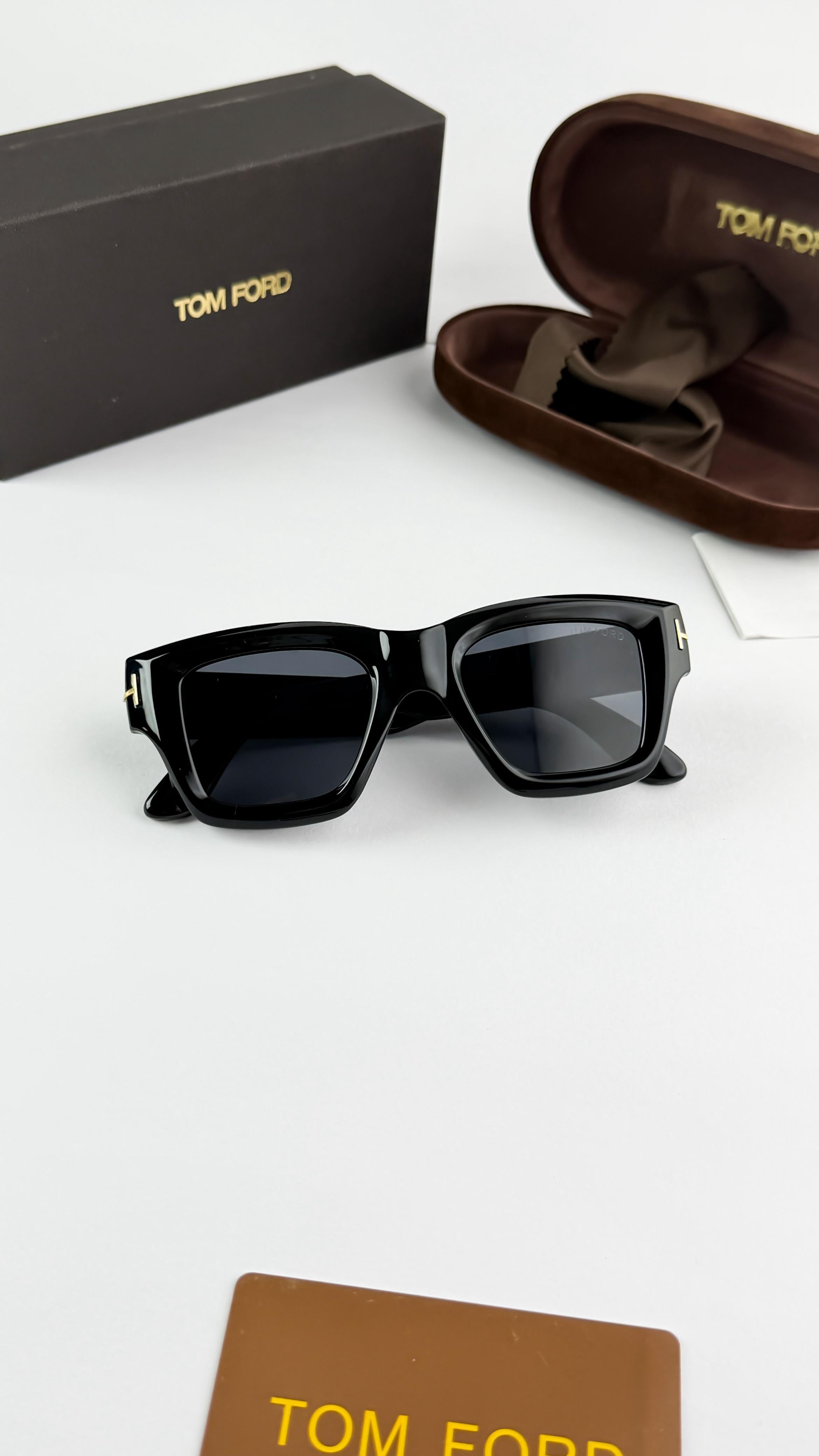 To_m For_d Sunglass 4562